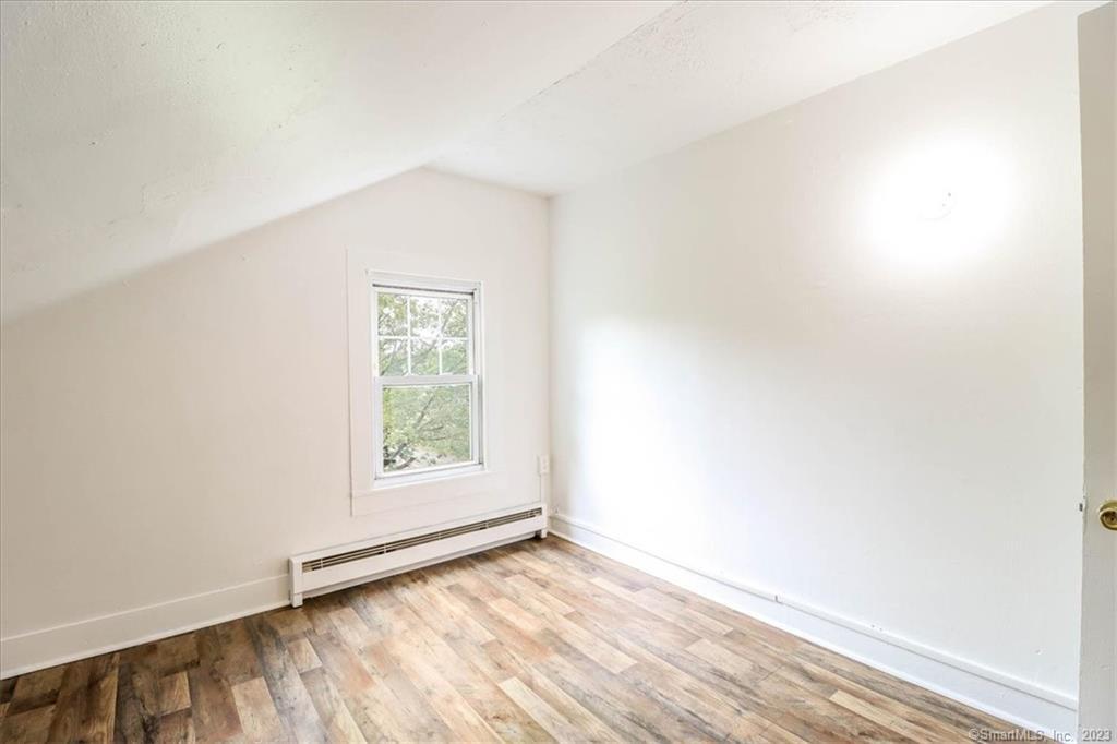 14 Poplar, New Milford, 06776, 4 Bedrooms Bedrooms, 0 ,1 BathroomBathrooms,Residential Rental,For Sale,Poplar,0,24171145