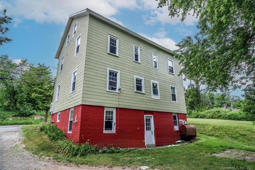 14 Poplar, New Milford, 06776, 4 Bedrooms Bedrooms, 0 ,1 BathroomBathrooms,Residential Rental,For Sale,Poplar,0,24171145