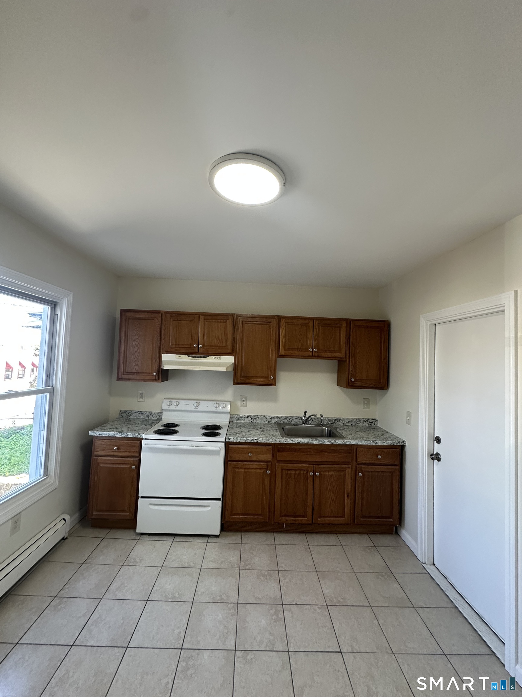 42 Jefferson, New London, 06320, 2 Bedrooms Bedrooms, 0 ,1 BathroomBathrooms,Residential Rental,For Sale,Jefferson,0,24171178