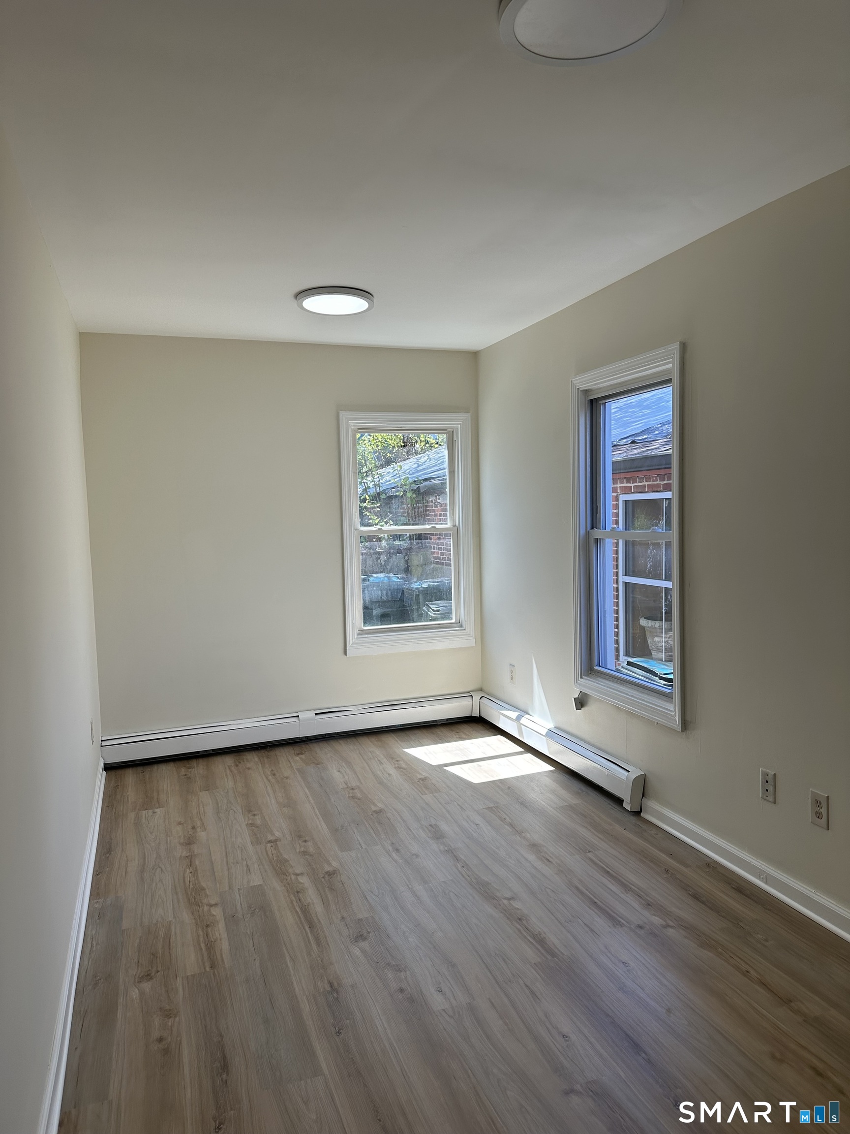 42 Jefferson, New London, 06320, 2 Bedrooms Bedrooms, 0 ,1 BathroomBathrooms,Residential Rental,For Sale,Jefferson,0,24171178
