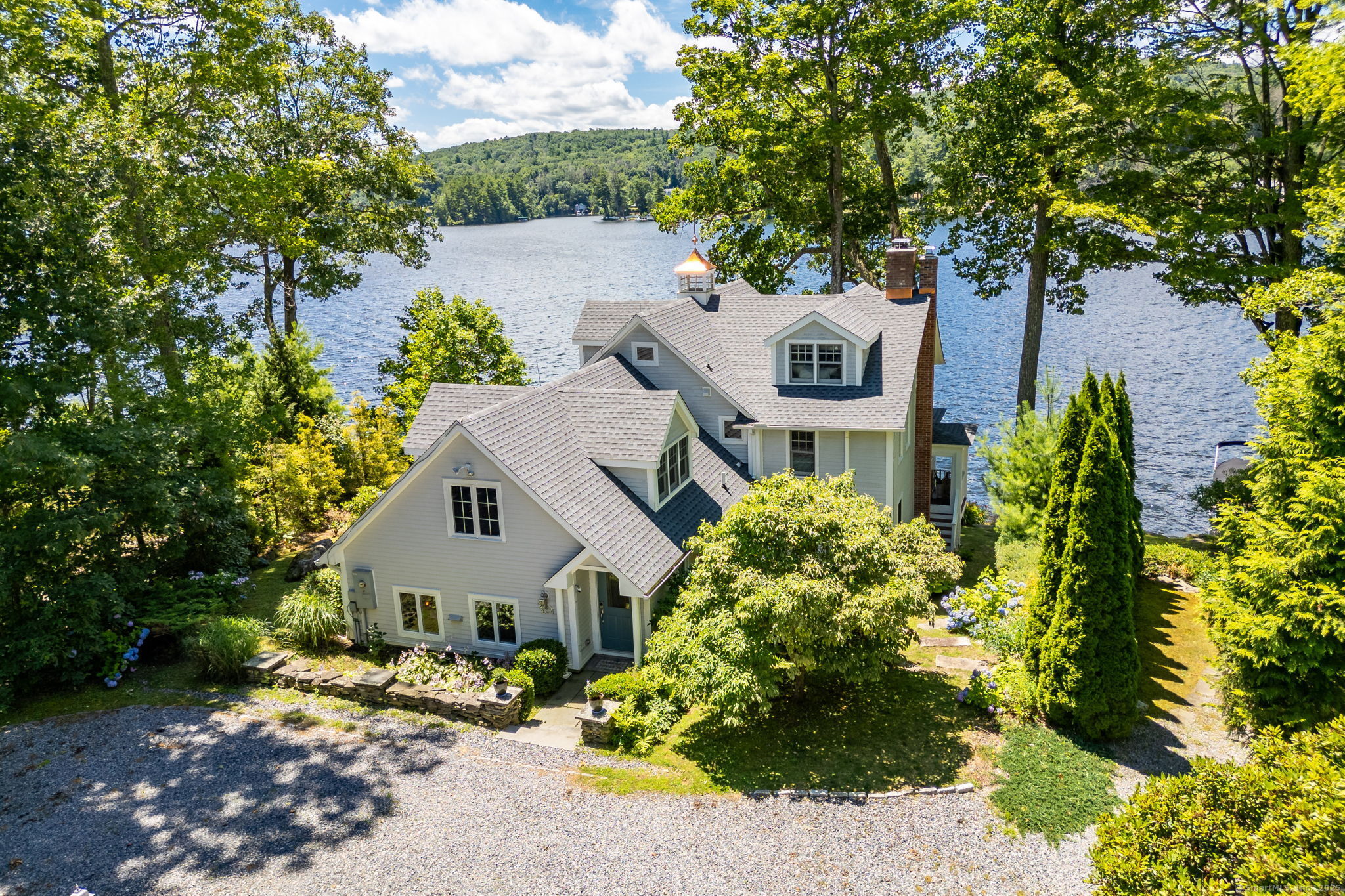 424 Wakefield, Winchester, 06098, 5 Bedrooms Bedrooms, 0 ,2 BathroomsBathrooms,Single Family For Sale,For Sale,Wakefield,0,24171266