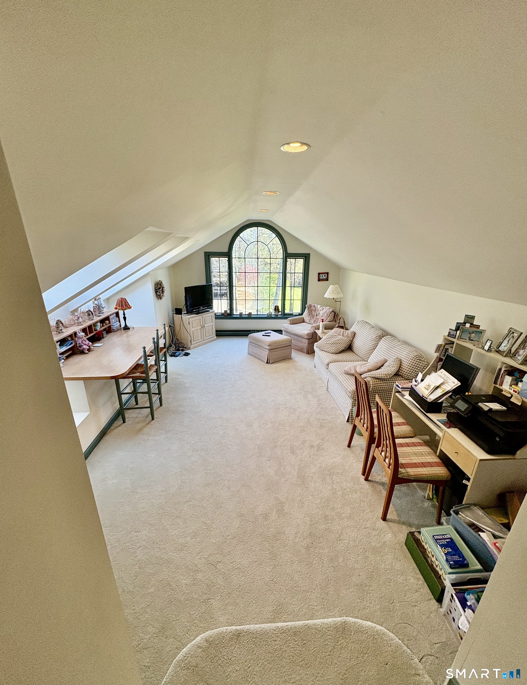 1094 Hopewell, Glastonbury, 06073, 4 Bedrooms Bedrooms, 0 ,2 BathroomsBathrooms,Single Family For Sale,For Sale,Hopewell,0,24171257