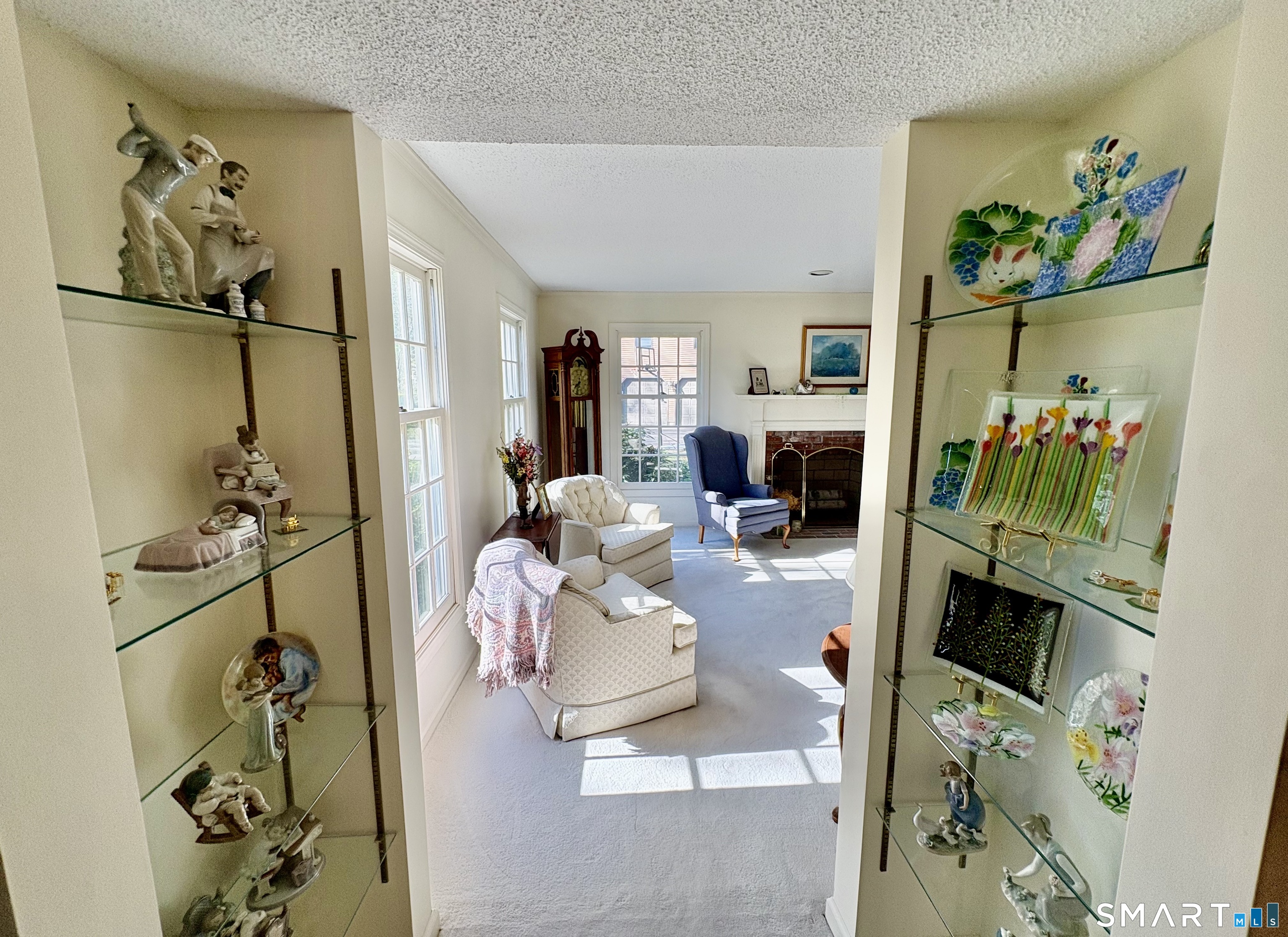1094 Hopewell, Glastonbury, 06073, 4 Bedrooms Bedrooms, 0 ,2 BathroomsBathrooms,Single Family For Sale,For Sale,Hopewell,0,24171257