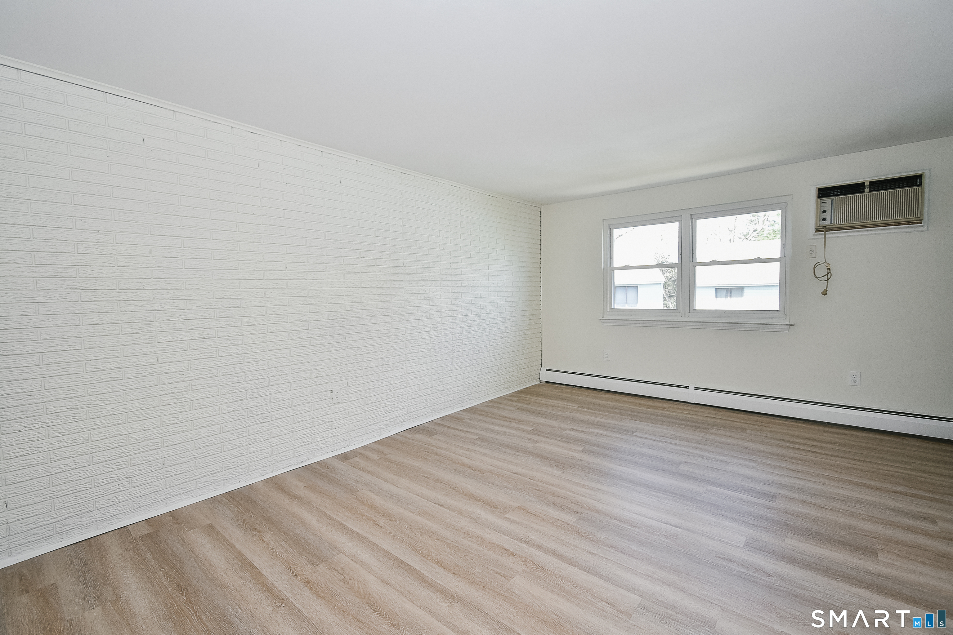 410 Blackstone, Meriden, 06450, 2 Bedrooms Bedrooms, 0 ,1 BathroomBathrooms,Condo/co-op For Sale,For Sale,Blackstone,0,24169683