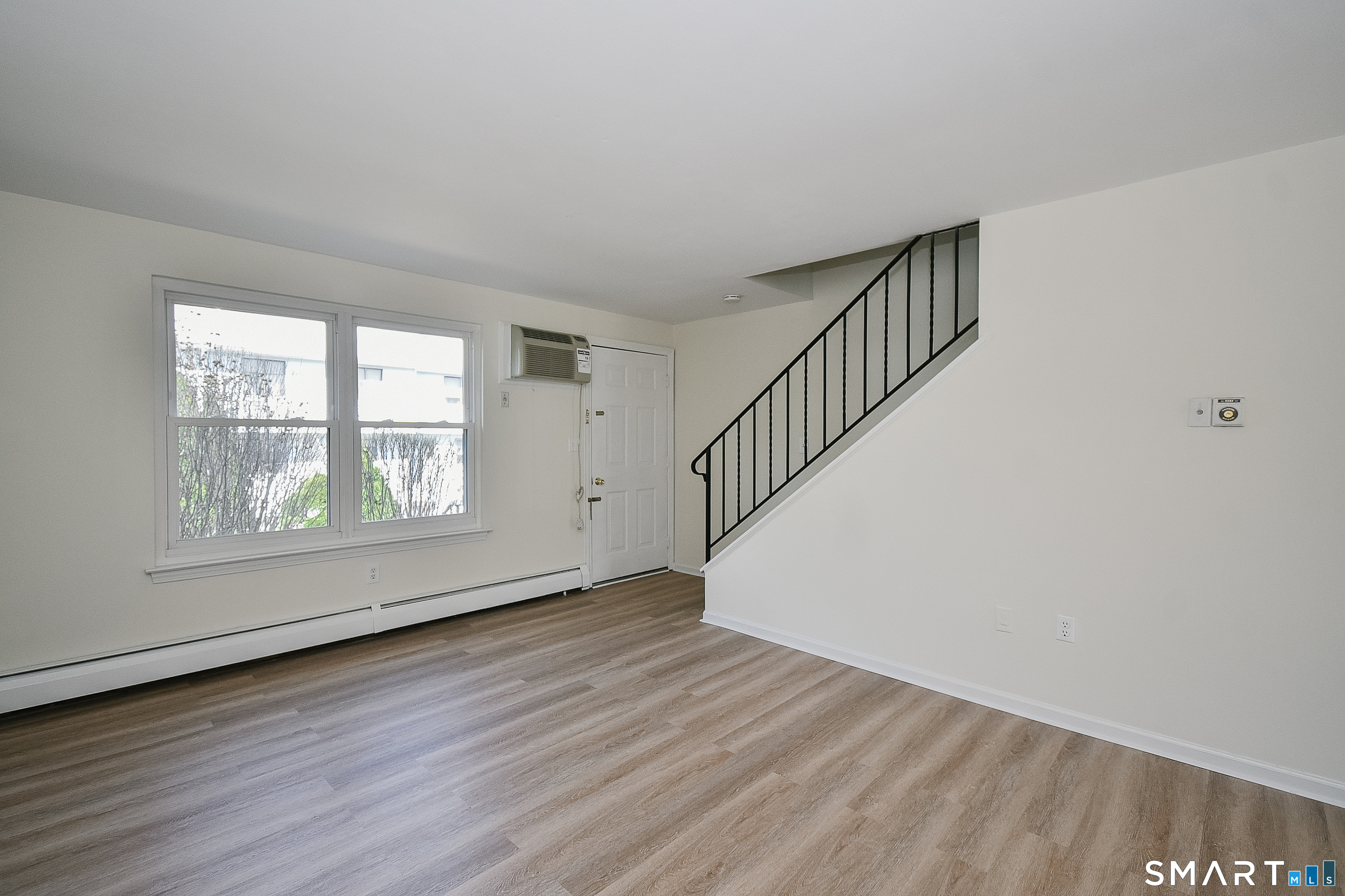 410 Blackstone, Meriden, 06450, 2 Bedrooms Bedrooms, 0 ,1 BathroomBathrooms,Condo/co-op For Sale,For Sale,Blackstone,0,24169683