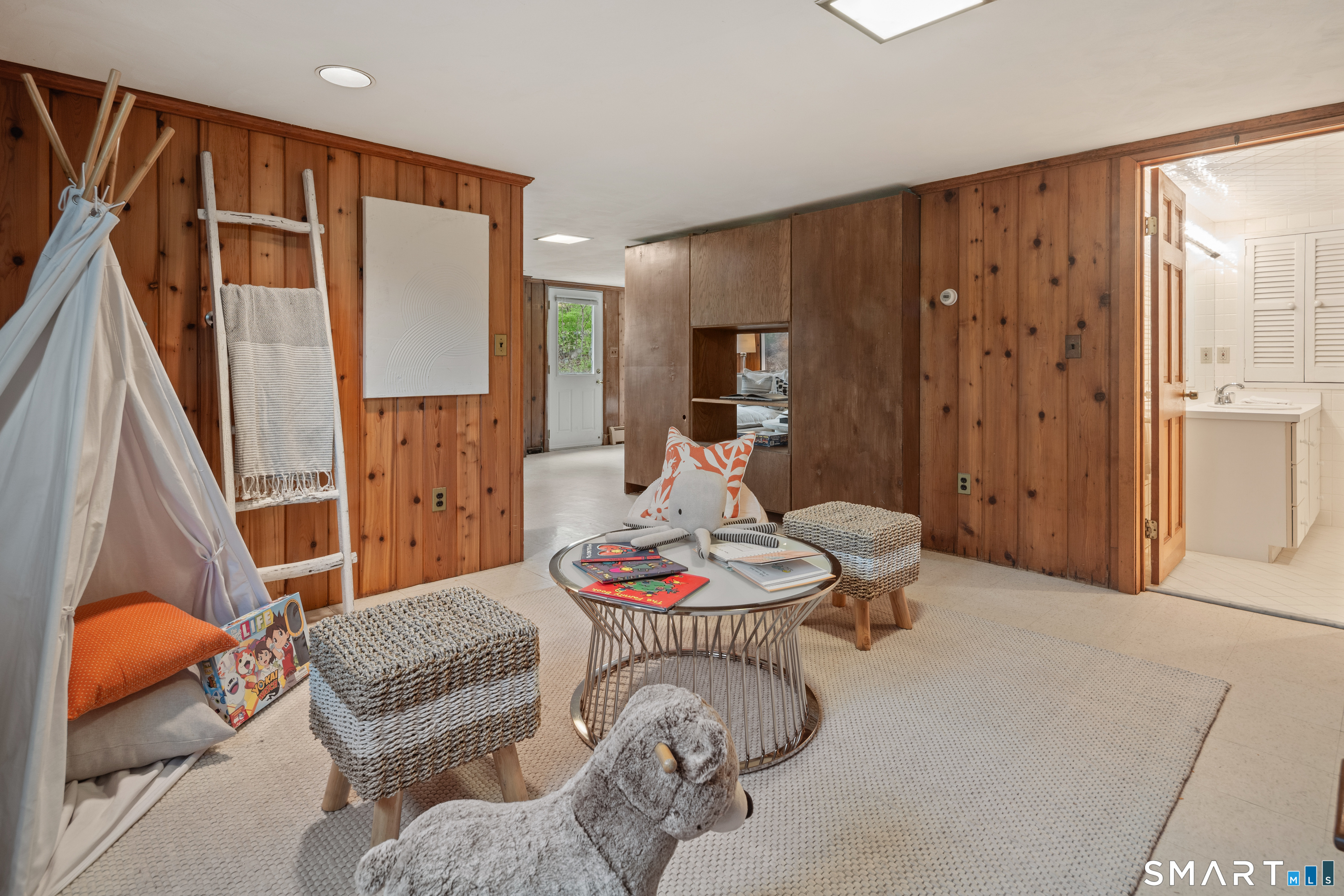 224 Marvin Ridge, New Canaan, 06840, 3 Bedrooms Bedrooms, 0 ,3 BathroomsBathrooms,Single Family For Sale,For Sale,Marvin Ridge,0,24169054