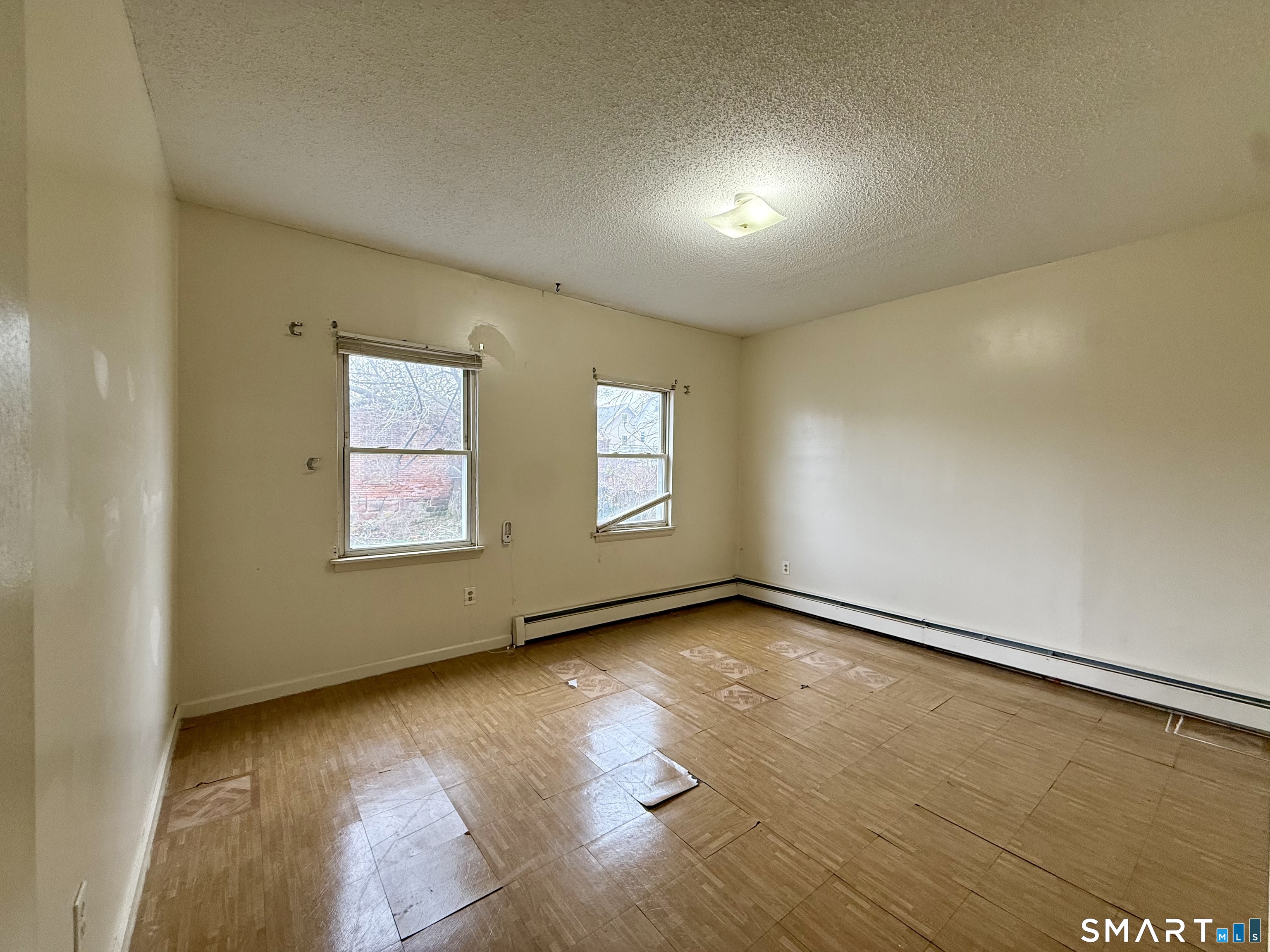 132 Locust, Waterbury, 06704, 2 Bedrooms Bedrooms, 0 ,1 BathroomBathrooms,Residential Rental,For Sale,Locust,0,24171403