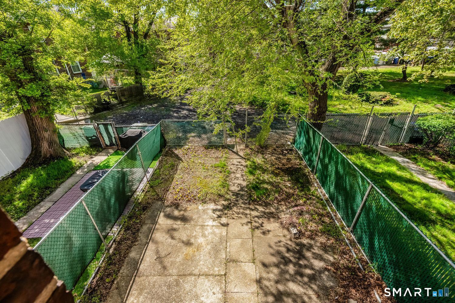 1040 Connecticut, Bridgeport, 06607, 2 Bedrooms Bedrooms, 0 ,1 BathroomBathrooms,Condo/co-op For Sale,For Sale,Connecticut,0,24171451