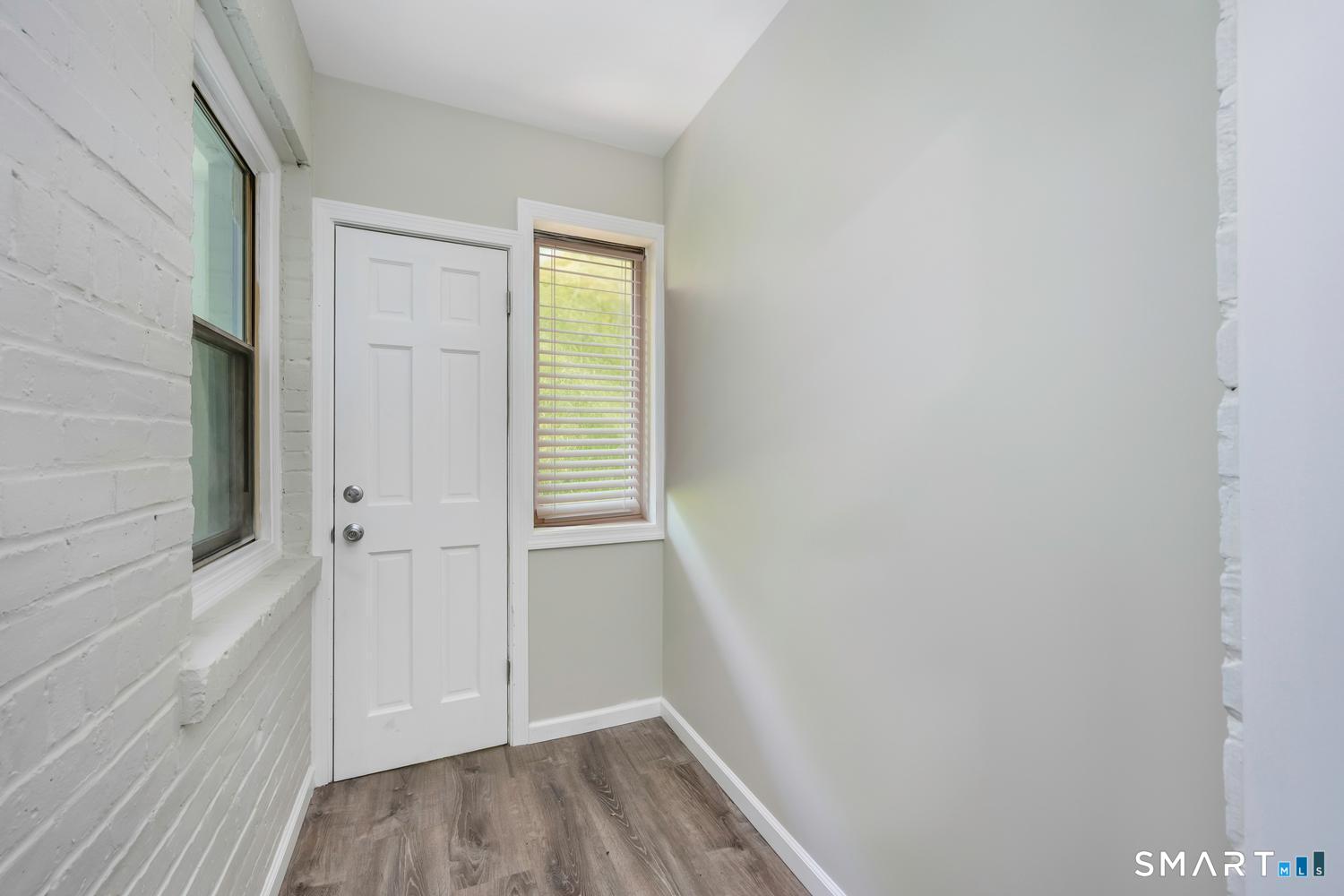 1040 Connecticut, Bridgeport, 06607, 2 Bedrooms Bedrooms, 0 ,1 BathroomBathrooms,Condo/co-op For Sale,For Sale,Connecticut,0,24171451