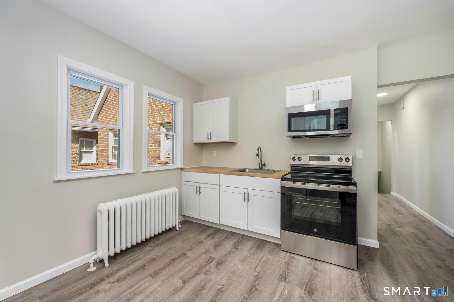 1040 Connecticut, Bridgeport, 06607, 2 Bedrooms Bedrooms, 0 ,1 BathroomBathrooms,Condo/co-op For Sale,For Sale,Connecticut,0,24171451
