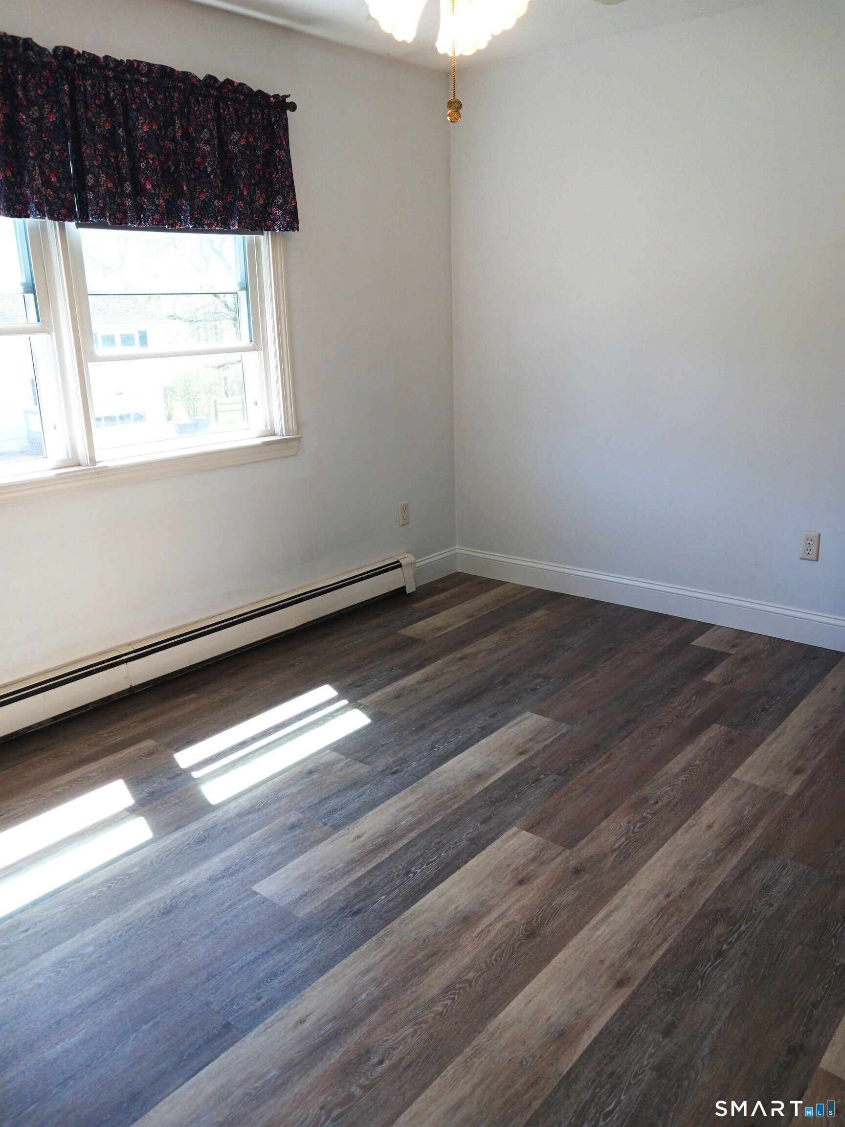 105 Concord, Torrington, 06790, 3 Bedrooms Bedrooms, 0 ,1 BathroomBathrooms,Single Family For Sale,For Sale,Concord,0,24155608
