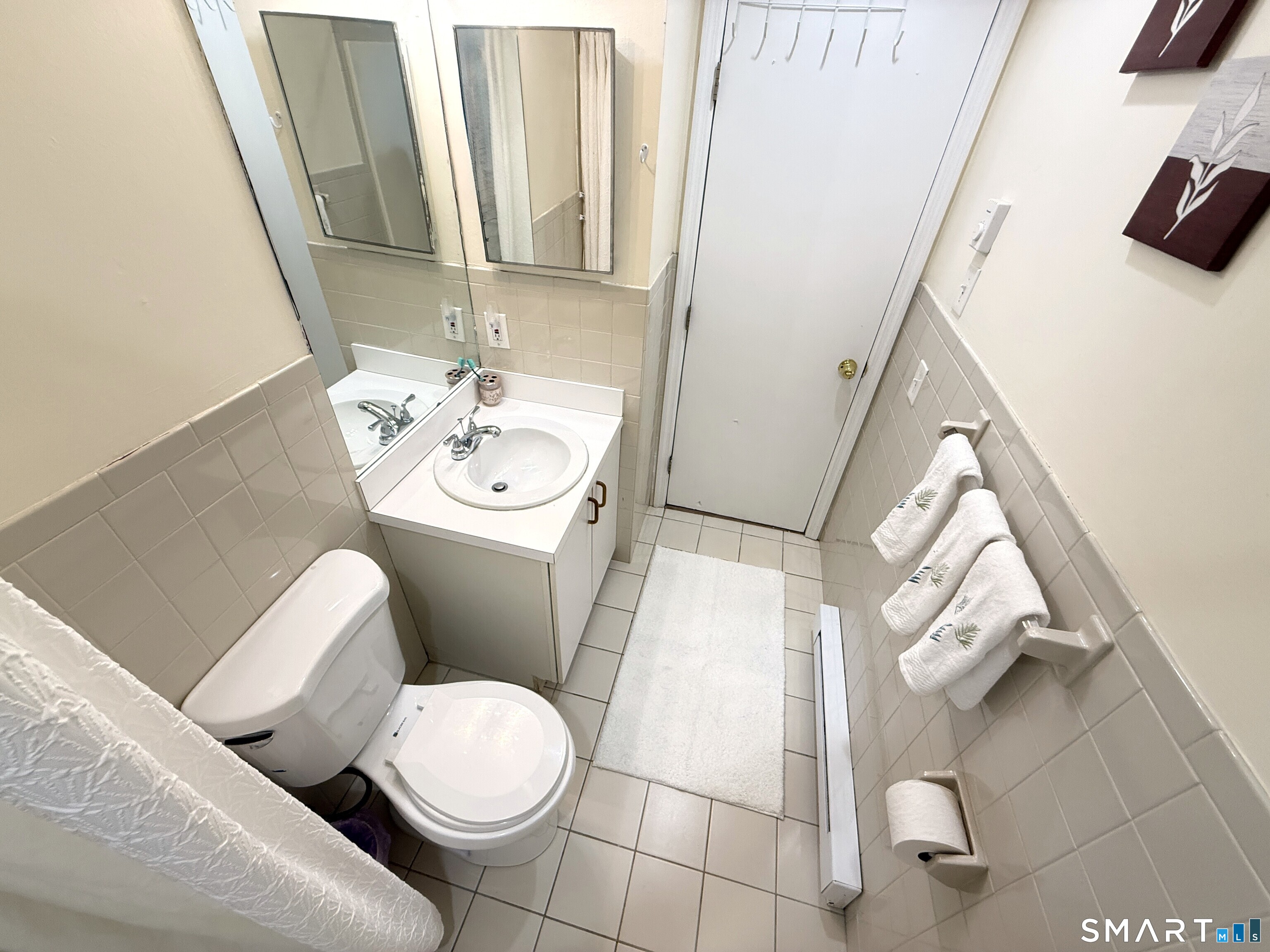 147 Hamden, Waterbury, 06704, 2 Bedrooms Bedrooms, 0 ,1 BathroomBathrooms,Condo/co-op For Sale,For Sale,Hamden,0,24171470