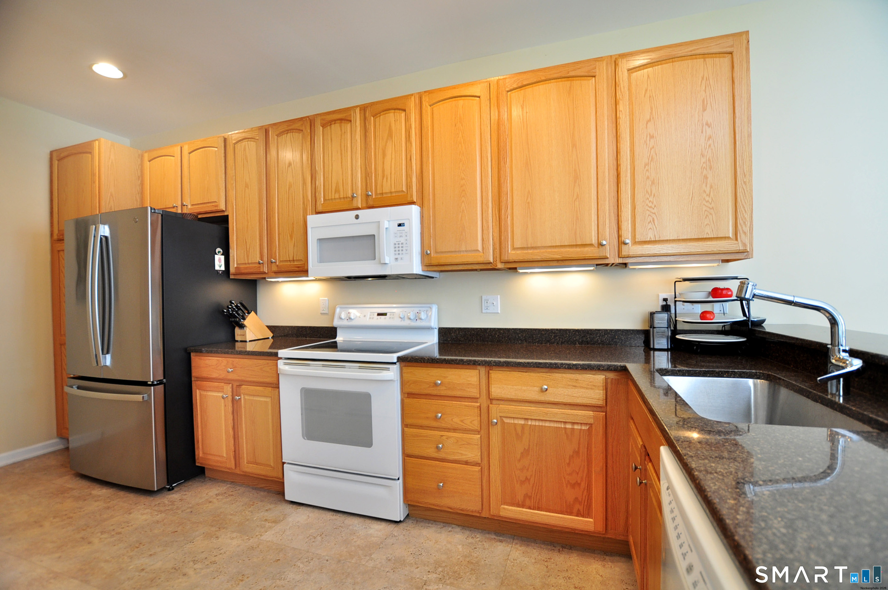 14 Carlson Ridge, New Milford, 06776, 2 Bedrooms Bedrooms, 0 ,2 BathroomsBathrooms,Condo/co-op For Sale,For Sale,Carlson Ridge,0,24170552
