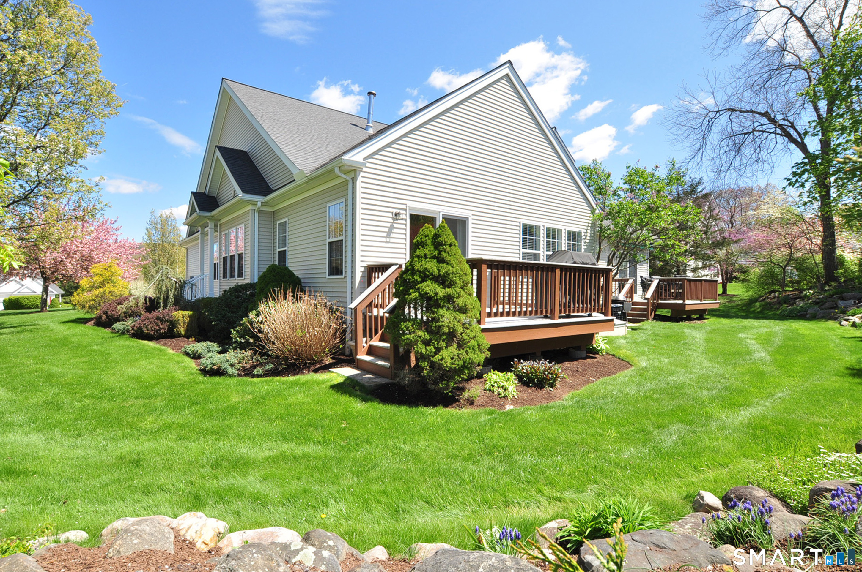 14 Carlson Ridge, New Milford, 06776, 2 Bedrooms Bedrooms, 0 ,2 BathroomsBathrooms,Condo/co-op For Sale,For Sale,Carlson Ridge,0,24170552