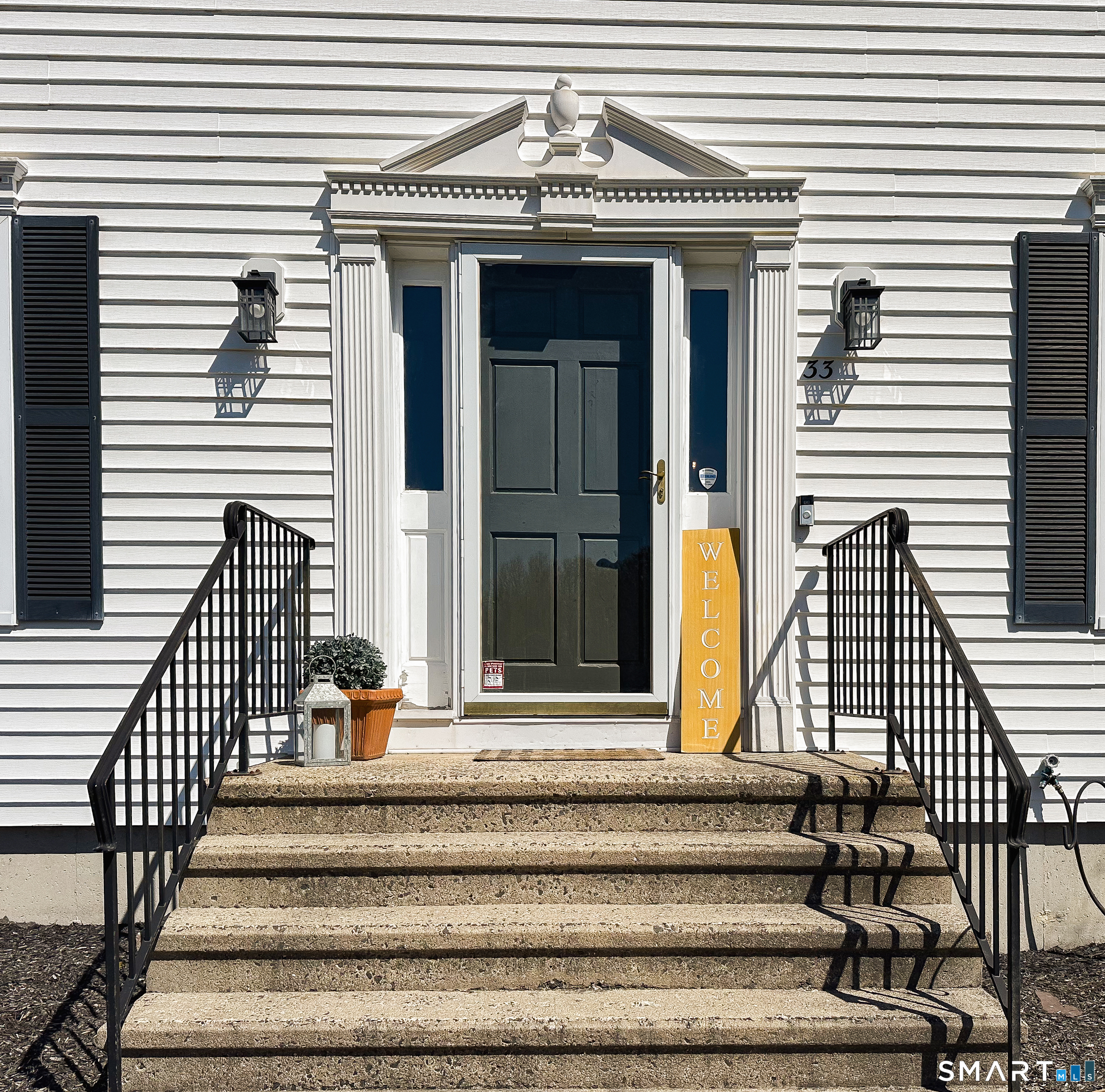 33 Country Club Woods, Waterbury, 06708, 3 Bedrooms Bedrooms, 0 ,2 BathroomsBathrooms,Single Family For Sale,For Sale,Country Club Woods,0,24169918