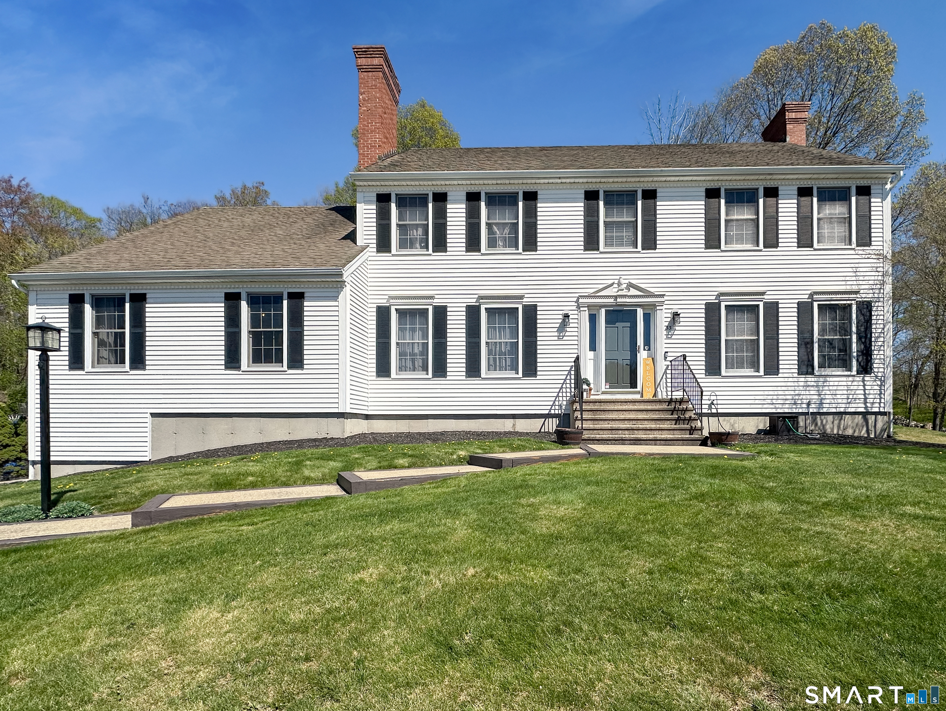 33 Country Club Woods, Waterbury, 06708, 3 Bedrooms Bedrooms, 0 ,2 BathroomsBathrooms,Single Family For Sale,For Sale,Country Club Woods,0,24169918