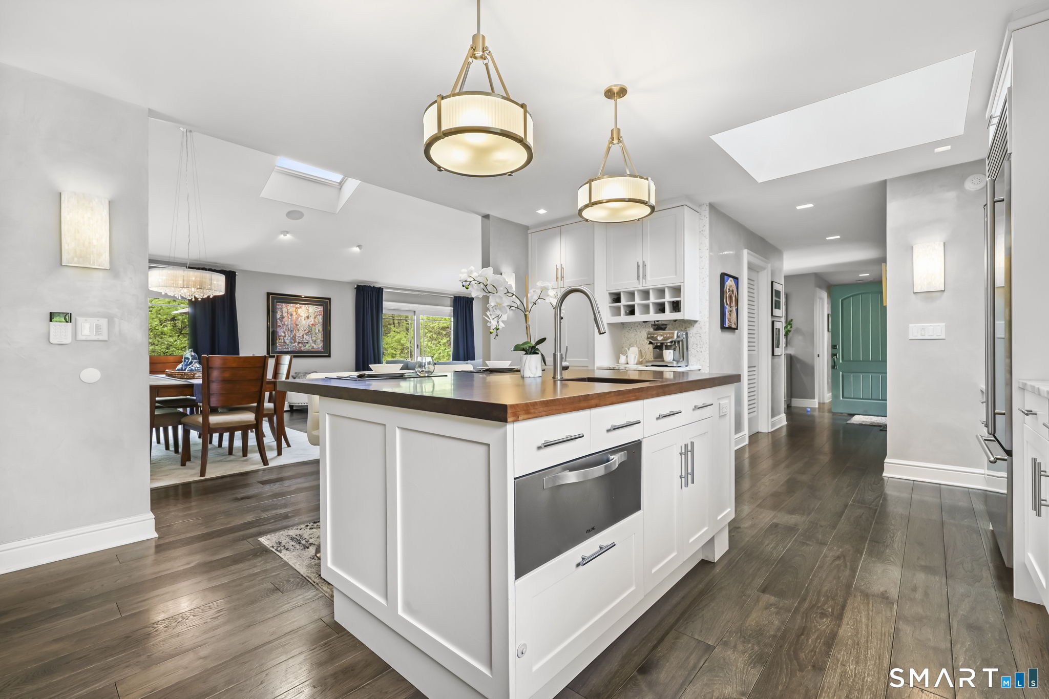 28 Pony Trail, Stamford, 06903, 4 Bedrooms Bedrooms, 0 ,3 BathroomsBathrooms,Single Family For Sale,For Sale,Pony Trail,0,24170555