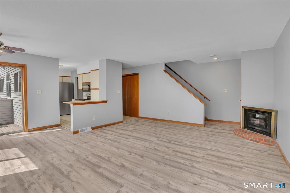 14 Staffordshire Common, Wallingford, 06492, 2 Bedrooms Bedrooms, 0 ,1 BathroomBathrooms,Condo/co-op For Sale,For Sale,Staffordshire Common,0,24171341