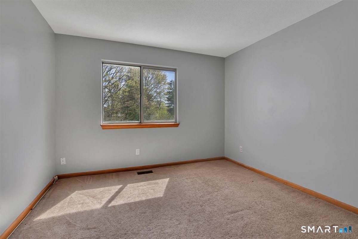 14 Staffordshire Common, Wallingford, 06492, 2 Bedrooms Bedrooms, 0 ,1 BathroomBathrooms,Condo/co-op For Sale,For Sale,Staffordshire Common,0,24171341