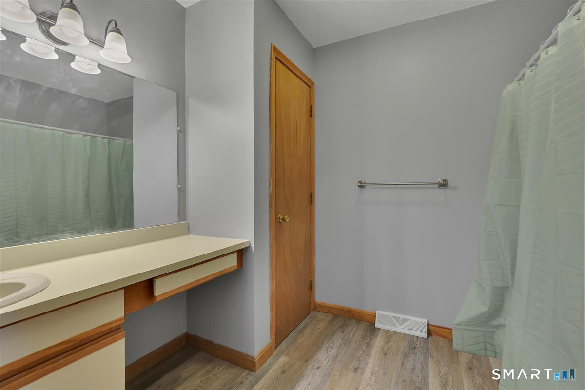 14 Staffordshire Common, Wallingford, 06492, 2 Bedrooms Bedrooms, 0 ,1 BathroomBathrooms,Condo/co-op For Sale,For Sale,Staffordshire Common,0,24171341