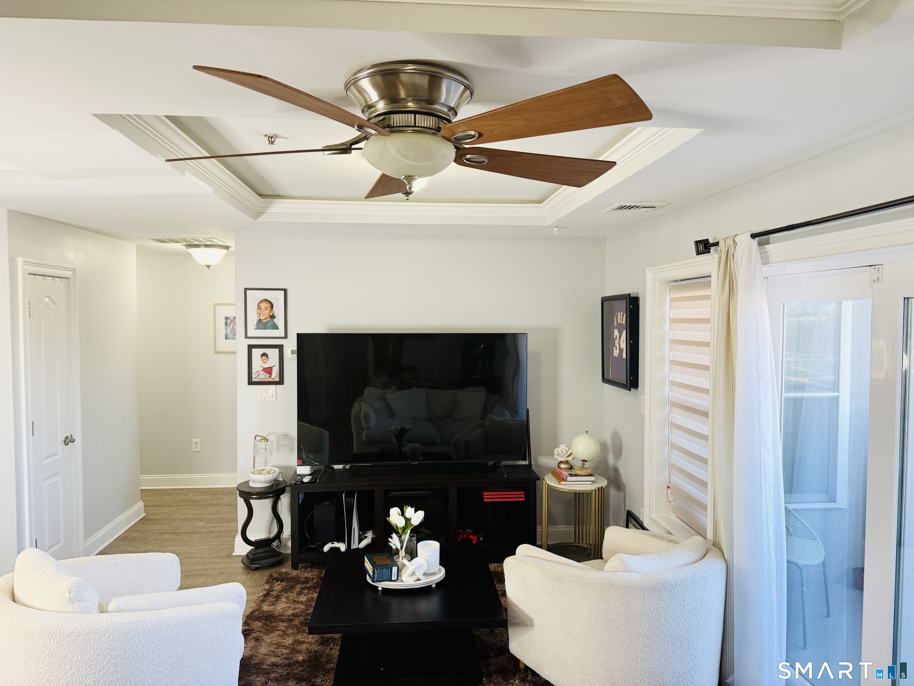 461 Bank, New London, 06320, 2 Bedrooms Bedrooms, 0 ,2 BathroomsBathrooms,Condo/co-op For Sale,For Sale,Bank,0,24169836