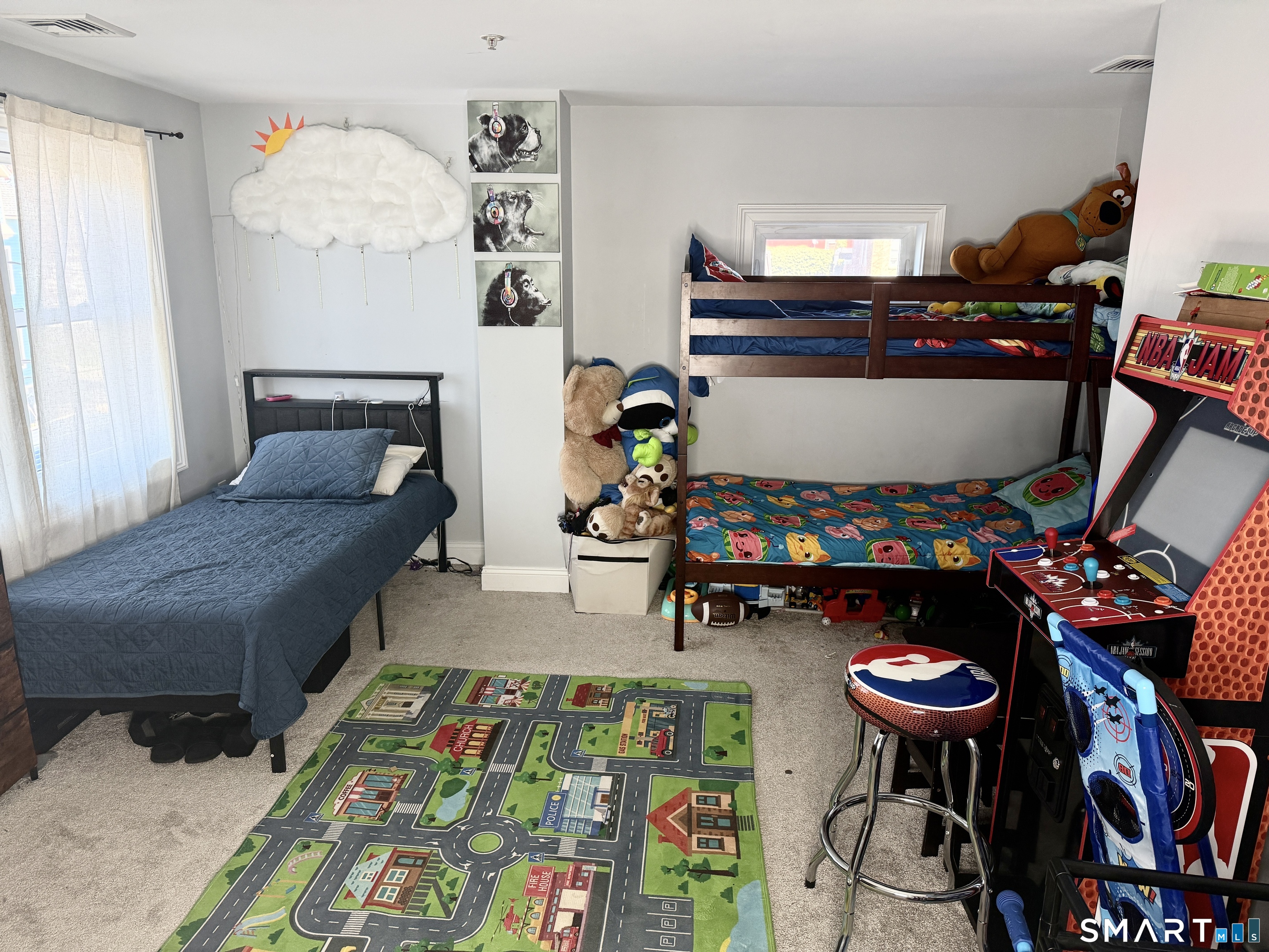 461 Bank, New London, 06320, 2 Bedrooms Bedrooms, 0 ,2 BathroomsBathrooms,Condo/co-op For Sale,For Sale,Bank,0,24169836
