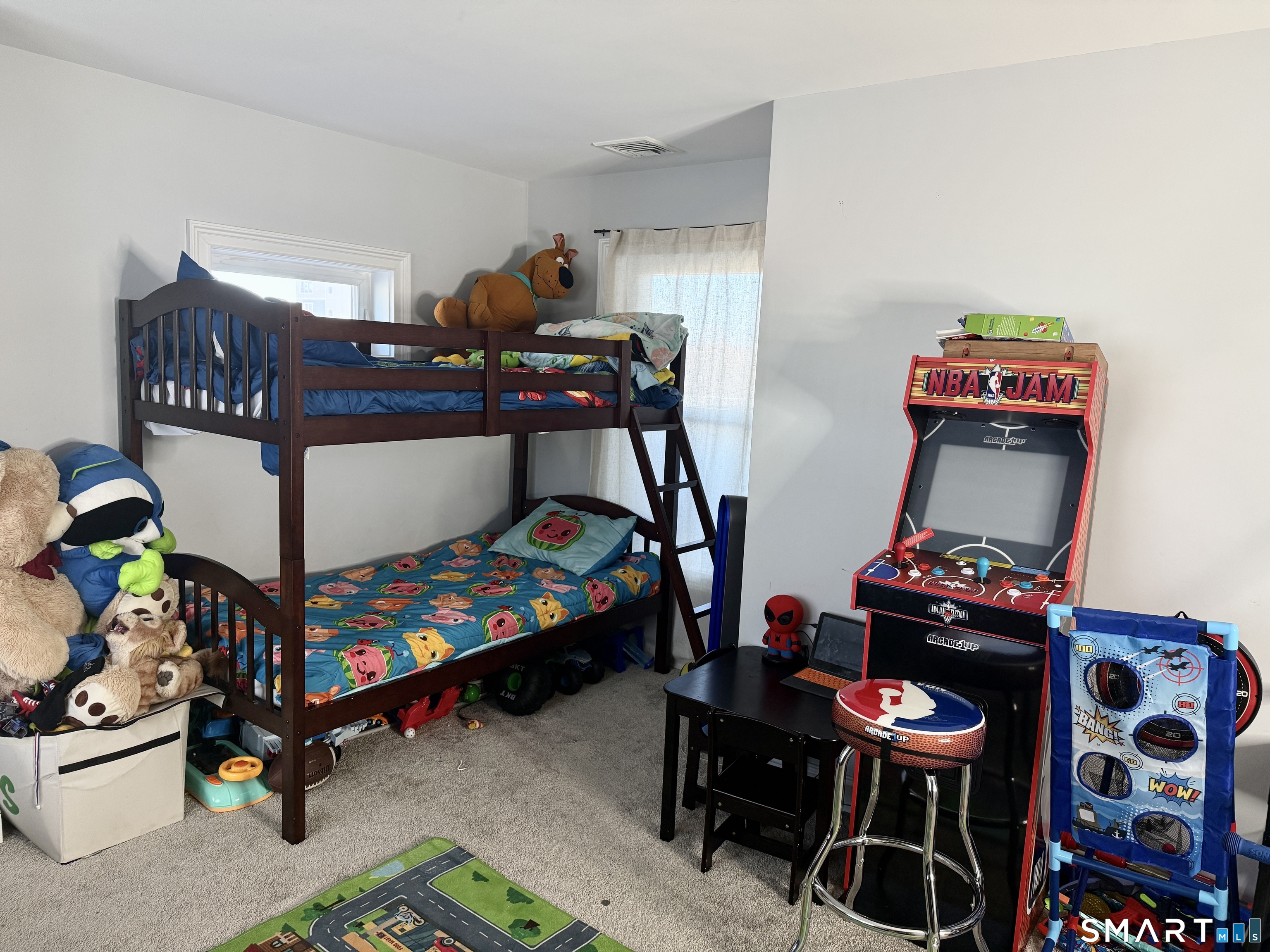 461 Bank, New London, 06320, 2 Bedrooms Bedrooms, 0 ,2 BathroomsBathrooms,Condo/co-op For Sale,For Sale,Bank,0,24169836