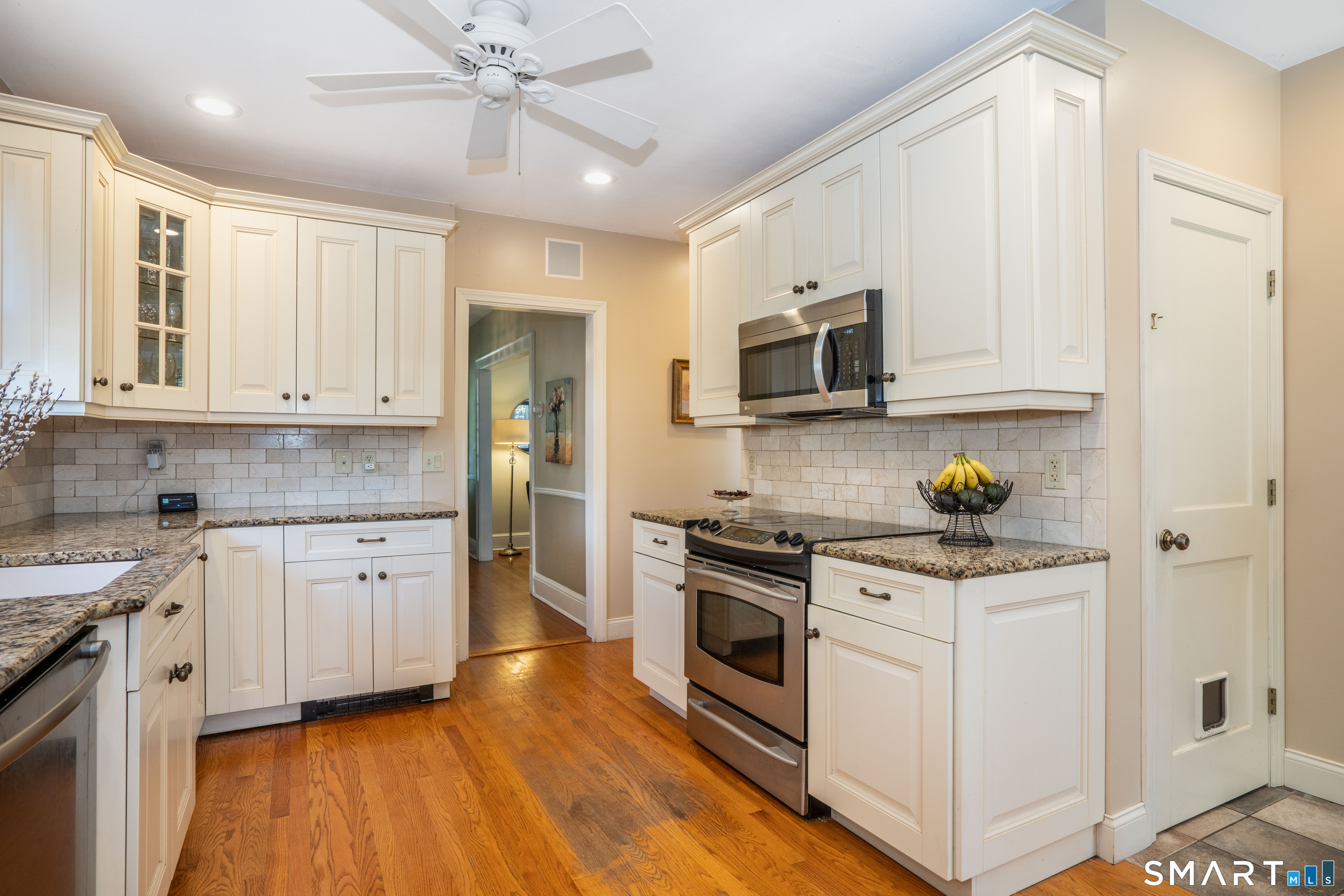469 Fern, West Hartford, 06107, 4 Bedrooms Bedrooms, 0 ,2 BathroomsBathrooms,Single Family For Sale,For Sale,Fern,0,24171080