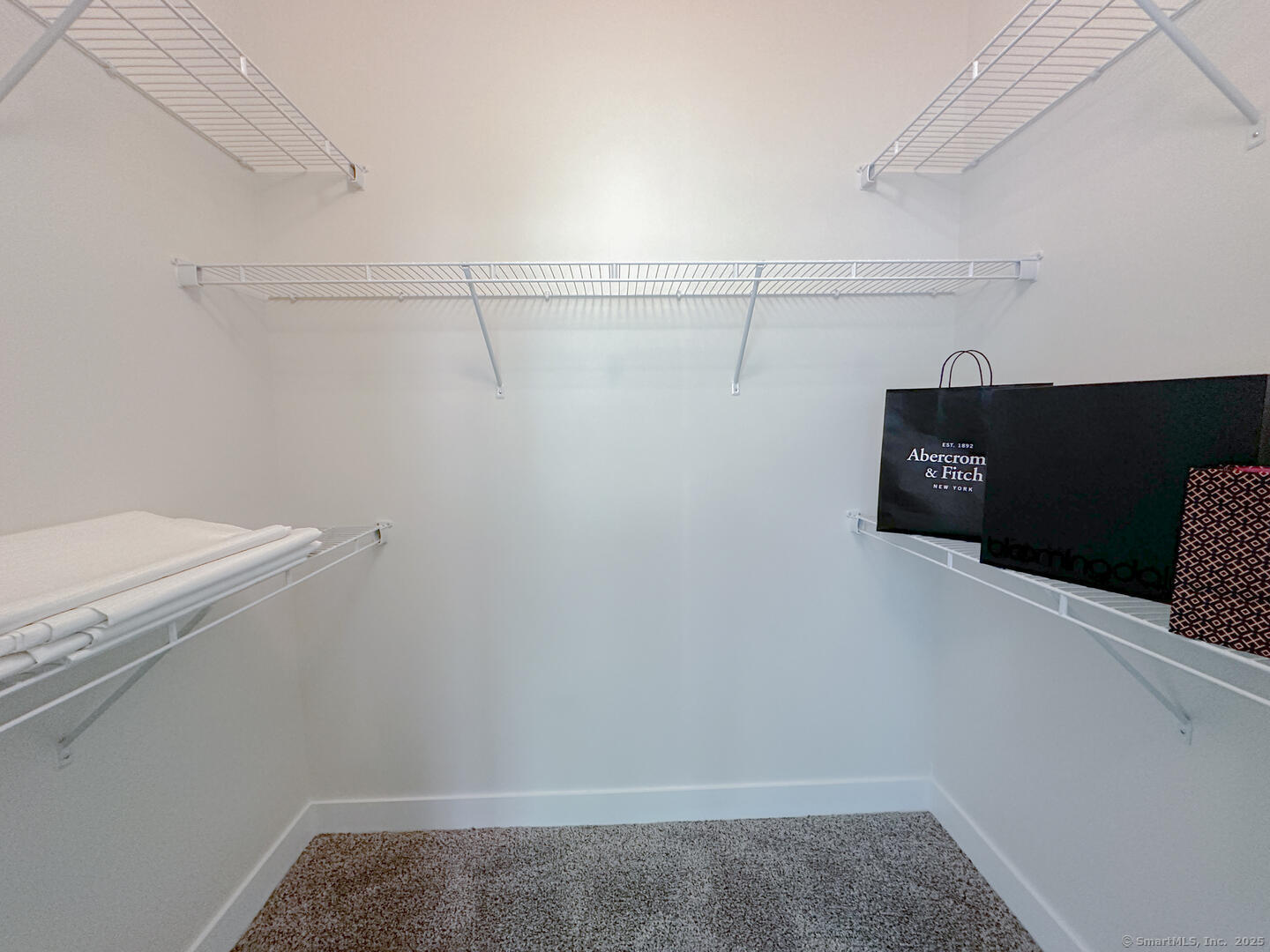 111b Morgan, Stamford, 06905, 2 Bedrooms Bedrooms, 0 ,2 BathroomsBathrooms,Residential Rental,For Sale,Morgan,0,24171635