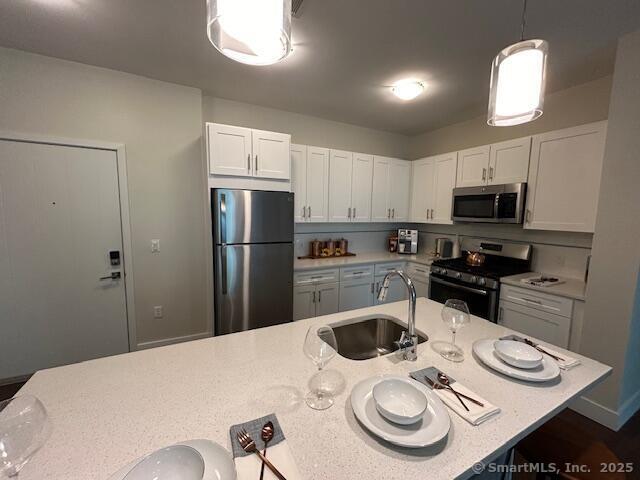 111b Morgan, Stamford, 06905, 2 Bedrooms Bedrooms, 0 ,2 BathroomsBathrooms,Residential Rental,For Sale,Morgan,0,24171635