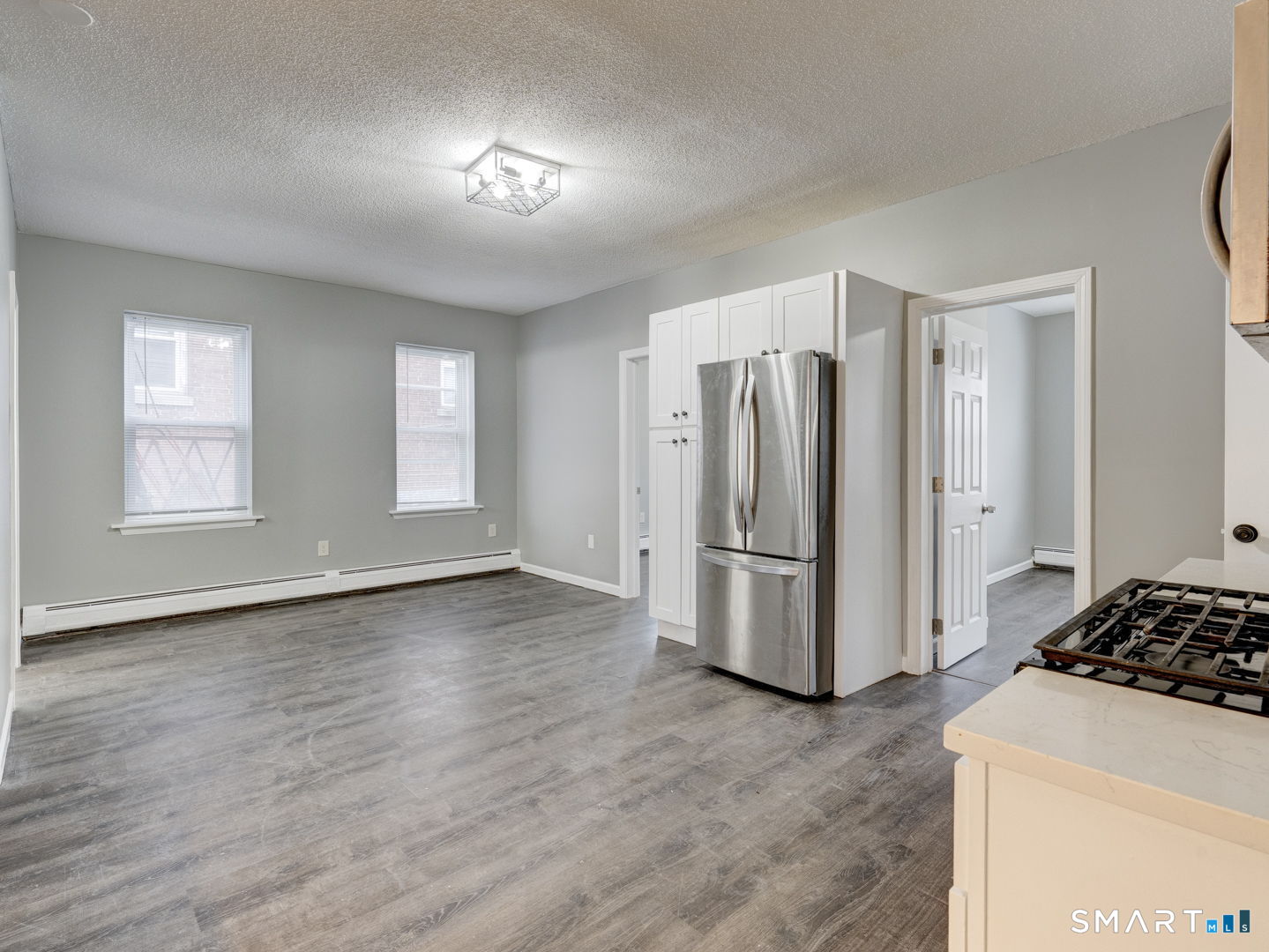 100 Broad, New Britain, 06053, 3 Bedrooms Bedrooms, 0 ,1 BathroomBathrooms,Residential Rental,For Sale,Broad,0,24171568