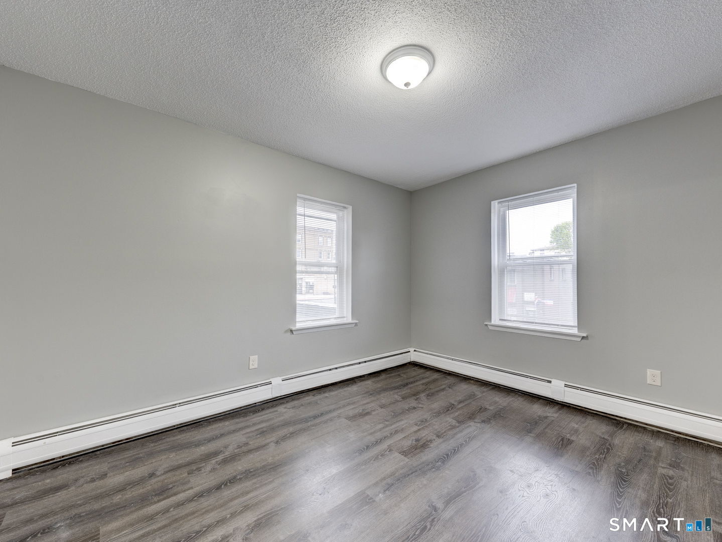 100 Broad, New Britain, 06053, 3 Bedrooms Bedrooms, 0 ,1 BathroomBathrooms,Residential Rental,For Sale,Broad,0,24171568