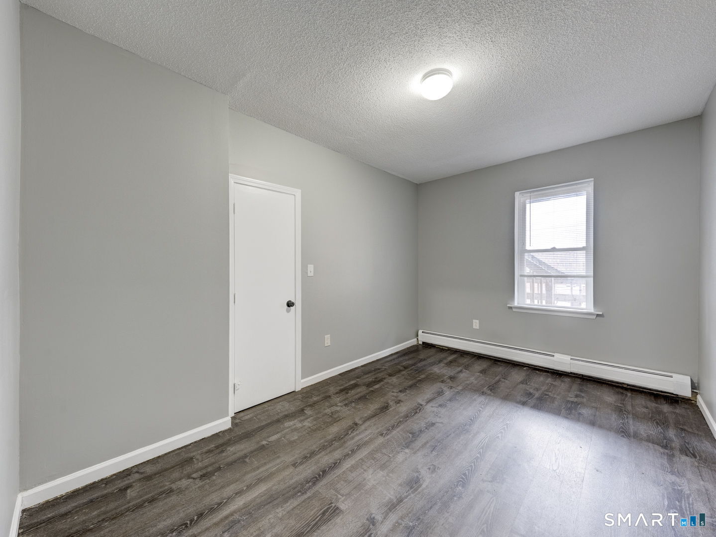100 Broad, New Britain, 06053, 3 Bedrooms Bedrooms, 0 ,1 BathroomBathrooms,Residential Rental,For Sale,Broad,0,24171568