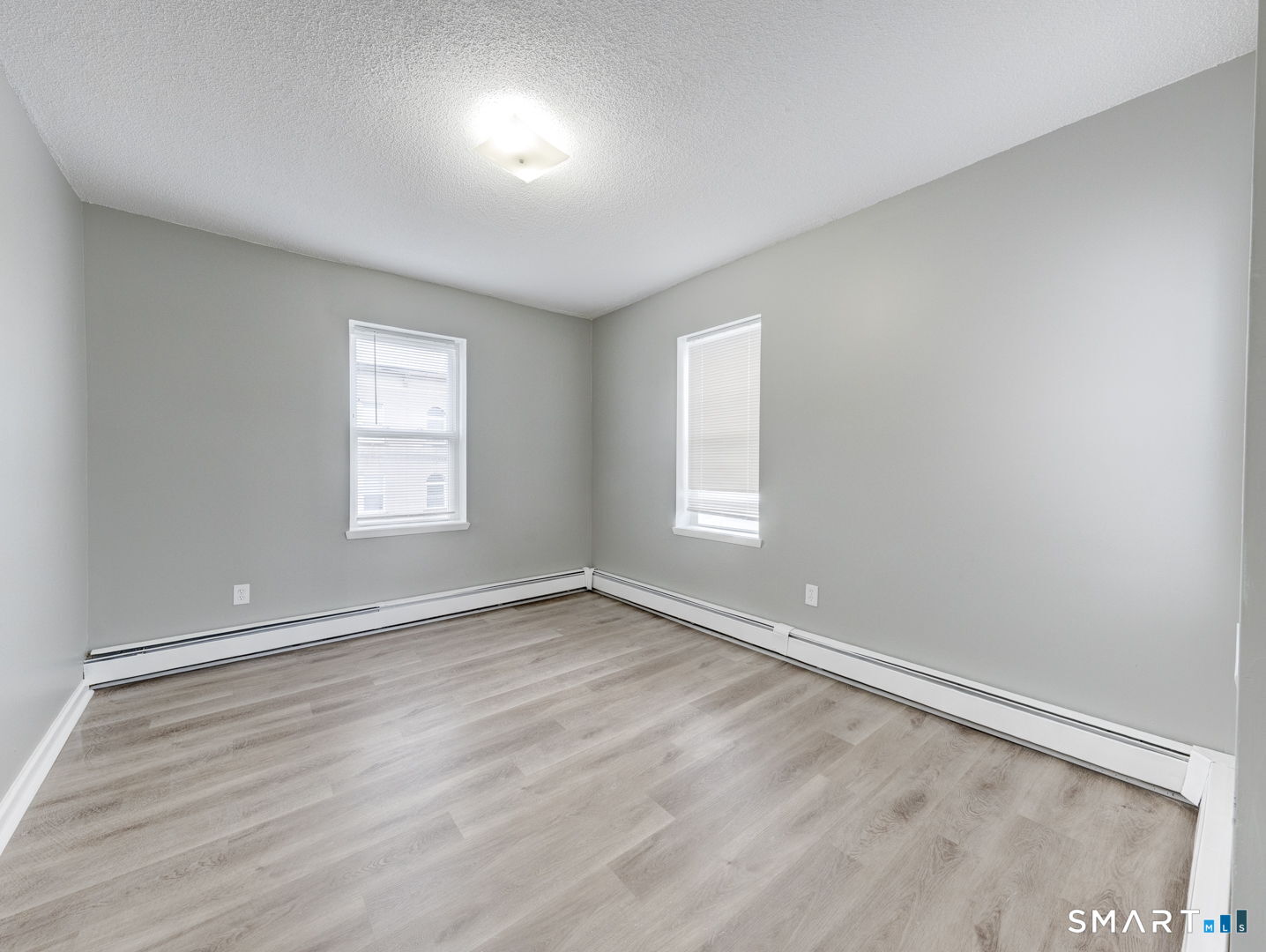 100 Broad, New Britain, 06053, 3 Bedrooms Bedrooms, 0 ,1 BathroomBathrooms,Residential Rental,For Sale,Broad,0,24171591