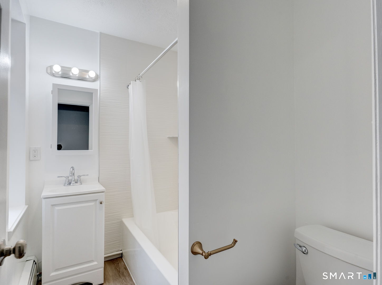 100 Broad, New Britain, 06053, 3 Bedrooms Bedrooms, 0 ,1 BathroomBathrooms,Residential Rental,For Sale,Broad,0,24171591