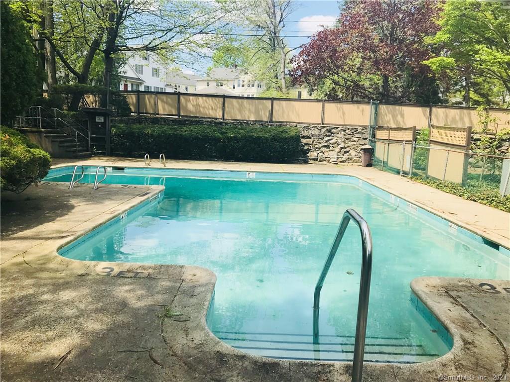 59 Rock Spring Road, Stamford, Connecticut photo 1