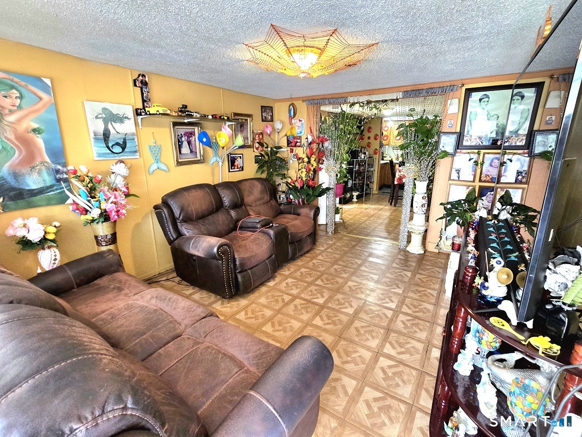260-262 Burnside, East Hartford, 06108, 7 Bedrooms Bedrooms, 0 ,3 BathroomsBathrooms,Multi-family For Sale,For Sale,Burnside,0,24171500