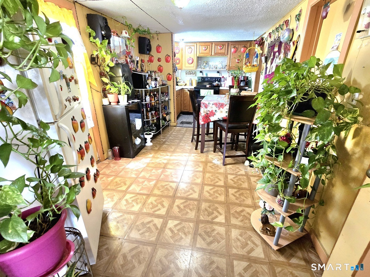 260-262 Burnside, East Hartford, 06108, 7 Bedrooms Bedrooms, 0 ,3 BathroomsBathrooms,Multi-family For Sale,For Sale,Burnside,0,24171500