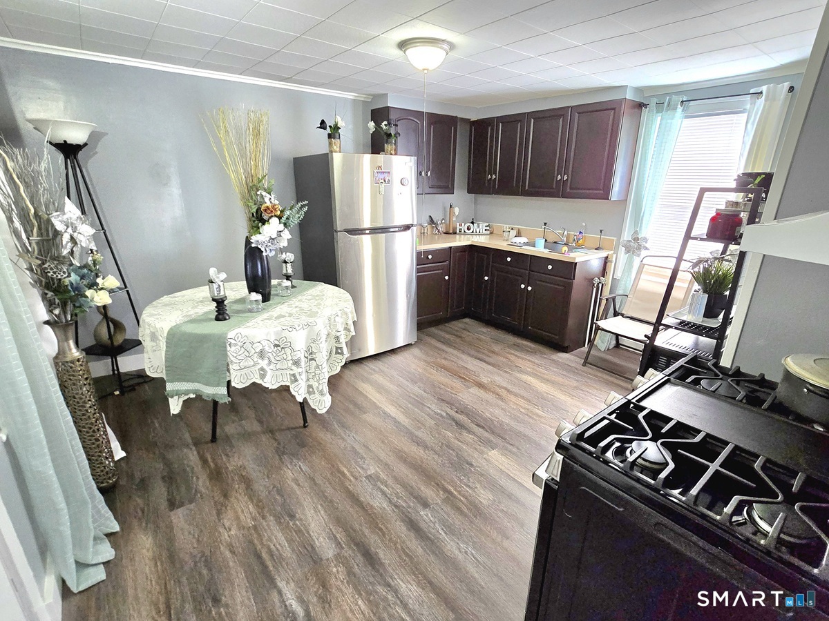 260-262 Burnside, East Hartford, 06108, 7 Bedrooms Bedrooms, 0 ,3 BathroomsBathrooms,Multi-family For Sale,For Sale,Burnside,0,24171500