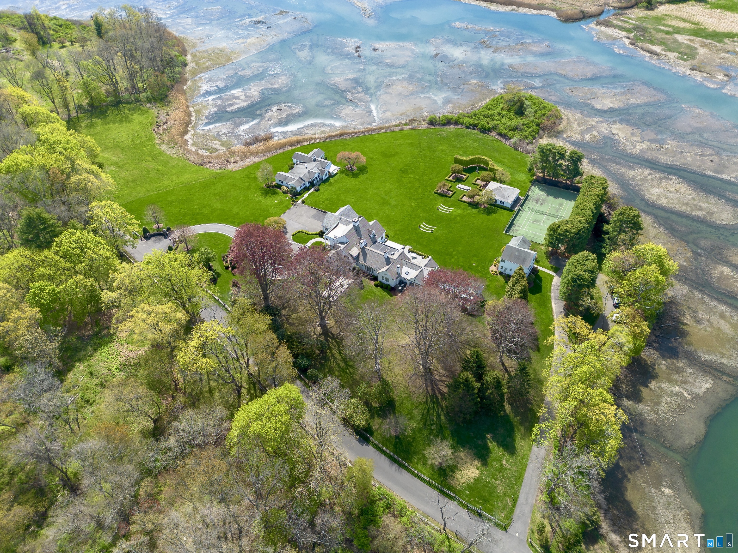 4 Sherwood Island, Westport, 06880, 7 Bedrooms Bedrooms, 0 ,6 BathroomsBathrooms,Single Family For Sale,For Sale,Sherwood Island,0,24160355
