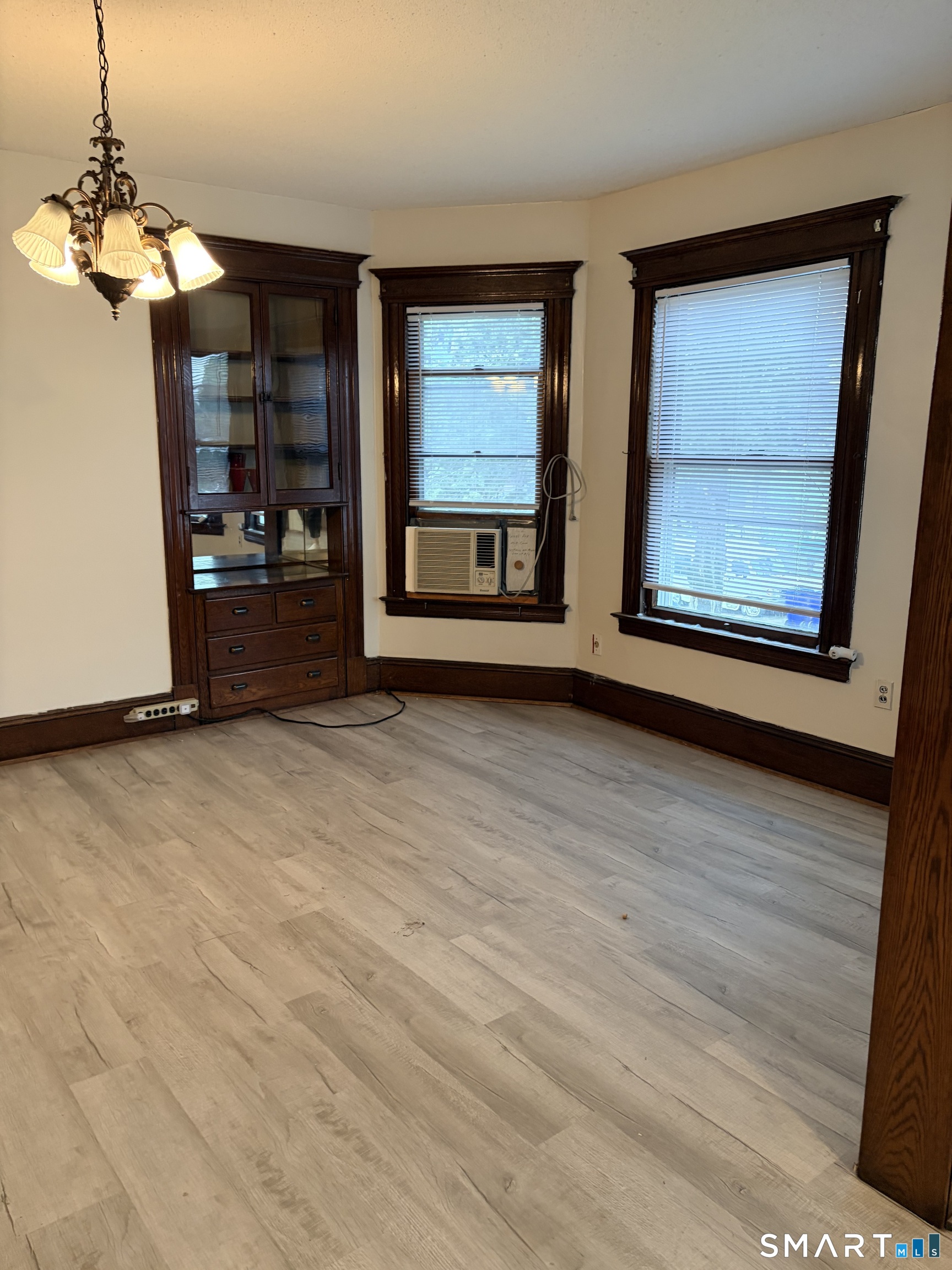 93 Chapel, East Hartford, 06108, 2 Bedrooms Bedrooms, 0 ,1 BathroomBathrooms,Residential Rental,For Sale,Chapel,0,24171060