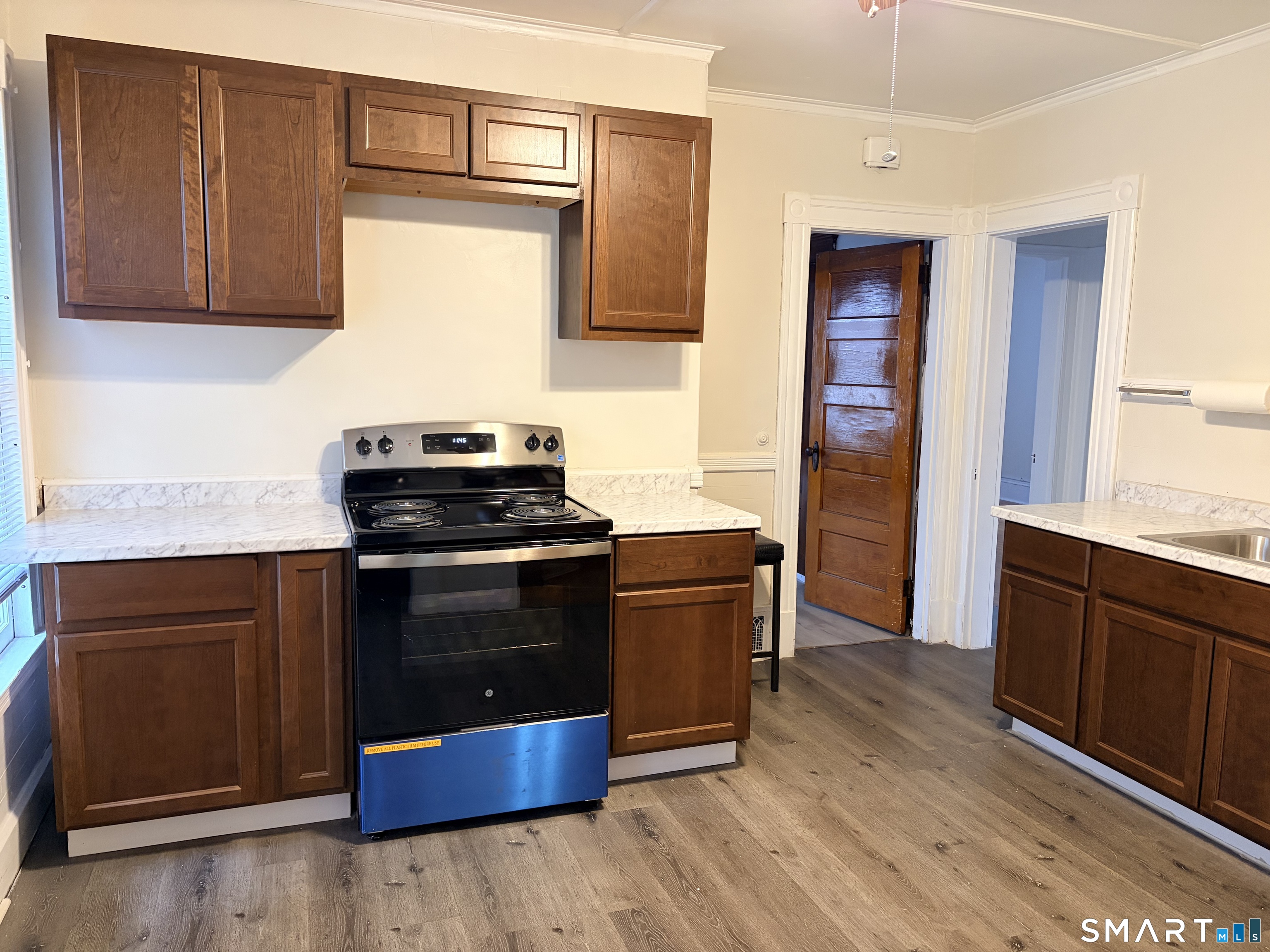 93 Chapel, East Hartford, 06108, 2 Bedrooms Bedrooms, 0 ,1 BathroomBathrooms,Residential Rental,For Sale,Chapel,0,24171060