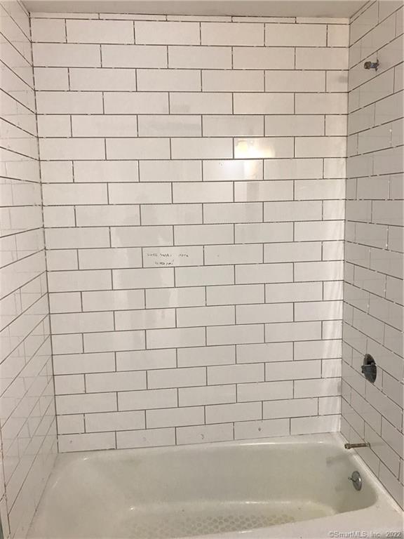 8 Oakwood, Norwalk, 06850, 1 Bedroom Bedrooms, 0 ,1 BathroomBathrooms,Residential Rental,For Sale,Oakwood,0,24171802