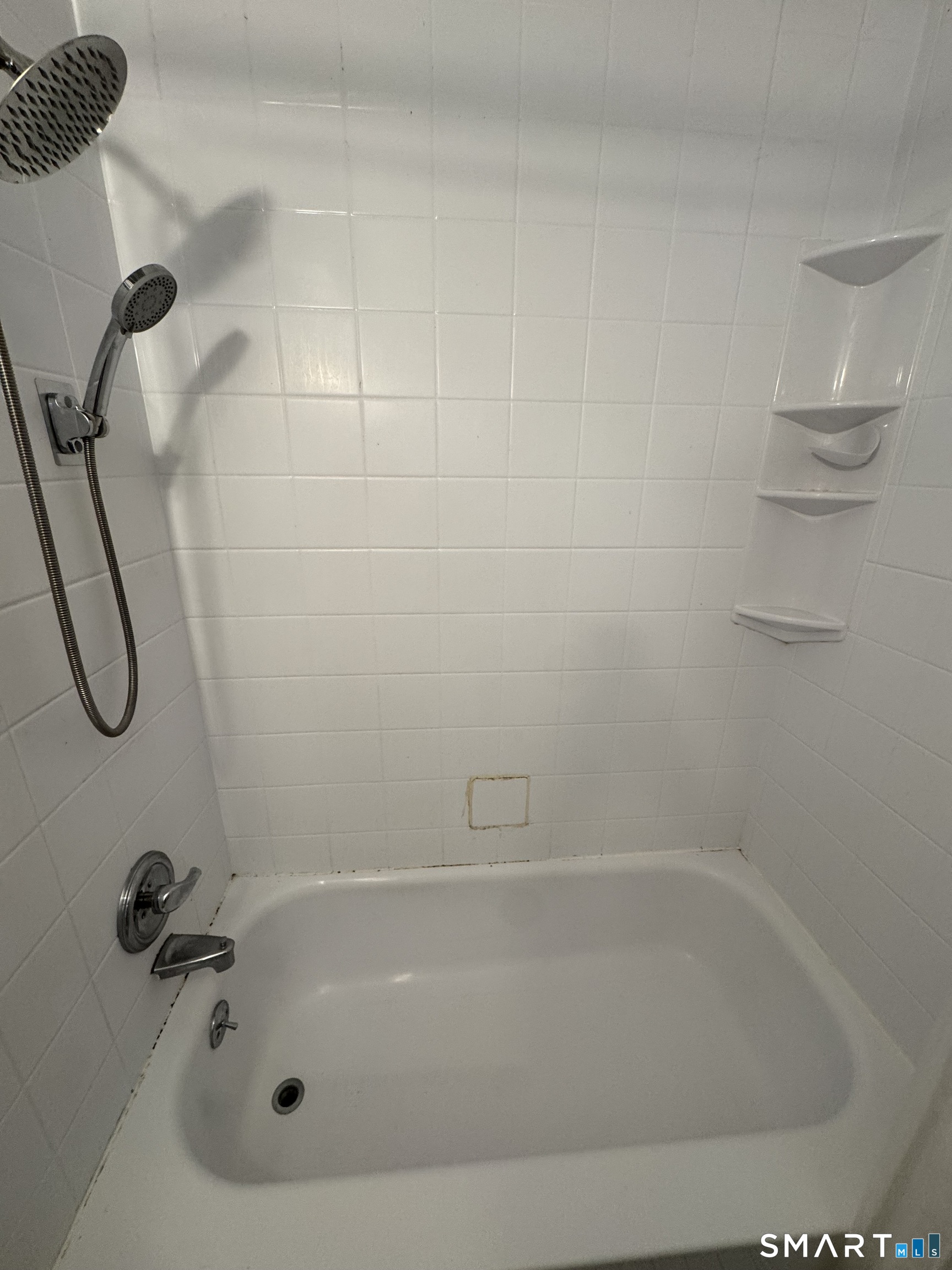 20 Cornell, Danbury, 06811, 2 Bedrooms Bedrooms, 0 ,1 BathroomBathrooms,Residential Rental,For Sale,Cornell,0,24171811