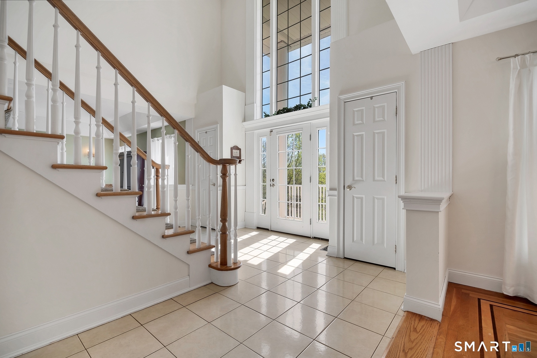 Homes for sale in Woodbury, CT | 17 Carriage Ln, Woodbury, CT 06798 | MLS# 24171620