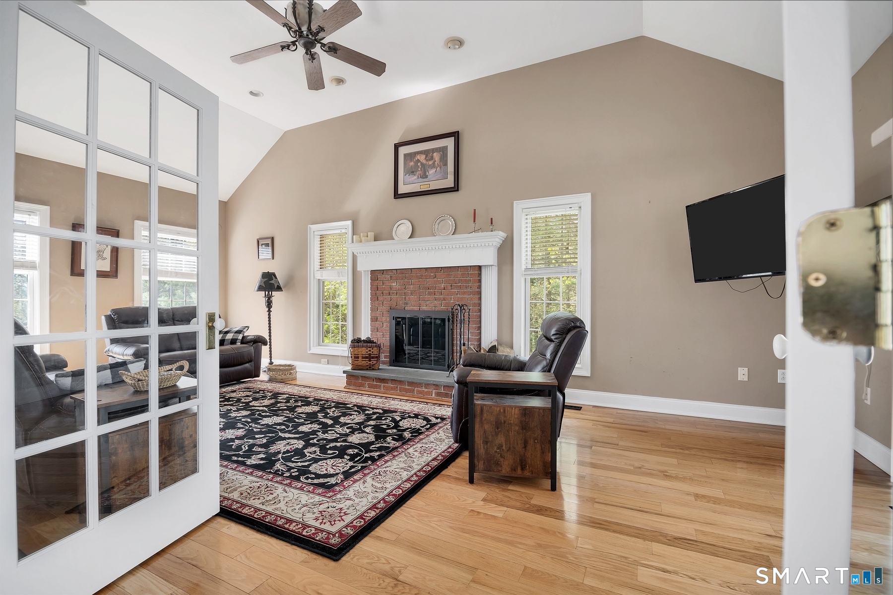 Homes for sale in Woodbury, CT | 17 Carriage Ln, Woodbury, CT 06798 | MLS# 24171620