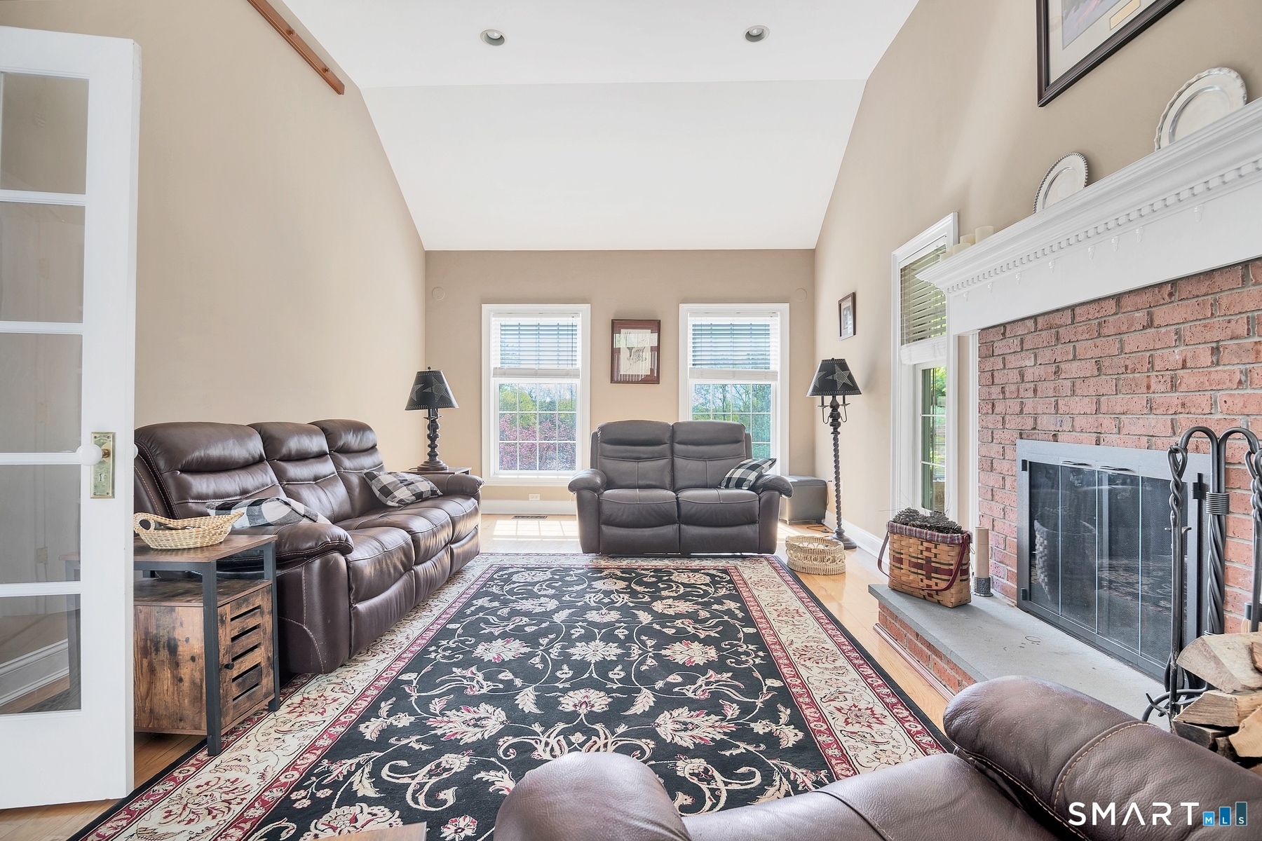 17 Carriage, Woodbury, 06798, 5 Bedrooms Bedrooms, 0 ,3 BathroomsBathrooms,Single Family For Sale,For Sale,Carriage,0,24171620