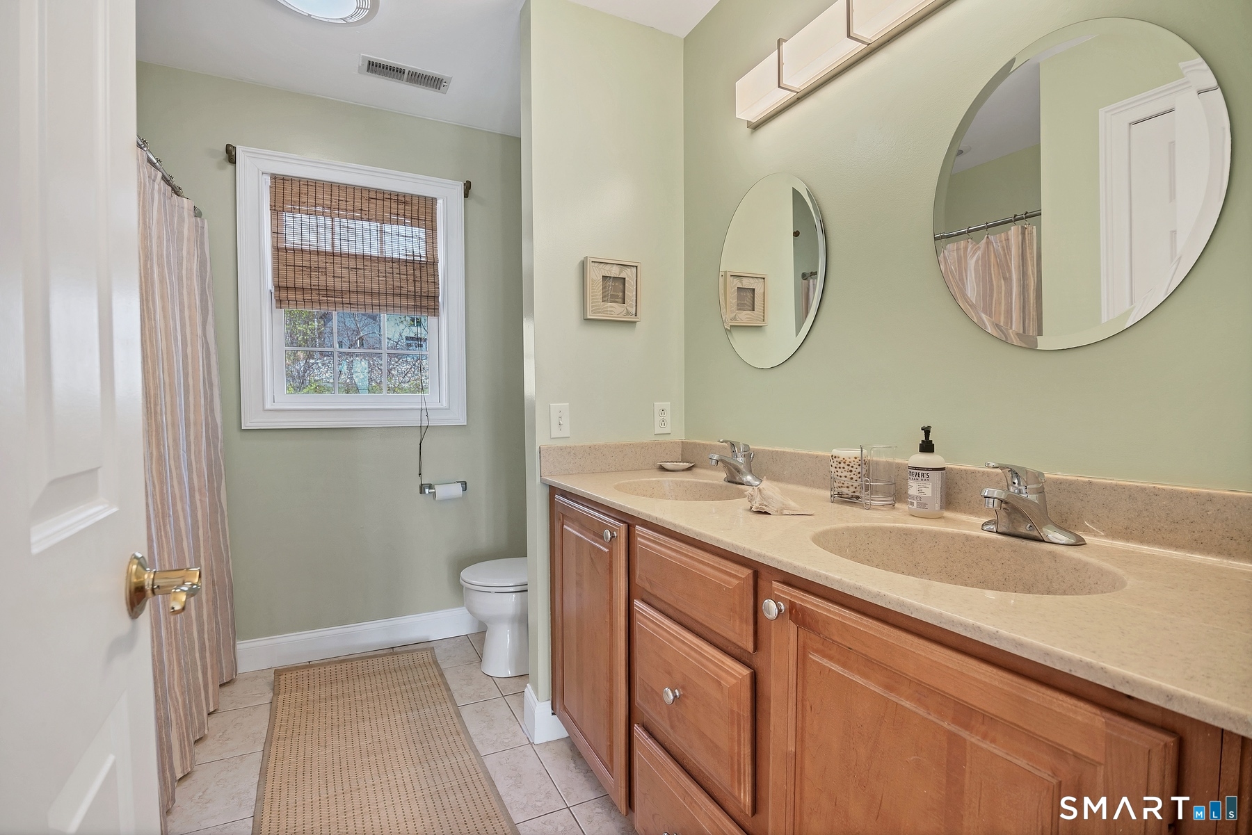 17 Carriage, Woodbury, 06798, 5 Bedrooms Bedrooms, 0 ,3 BathroomsBathrooms,Single Family For Sale,For Sale,Carriage,0,24171620