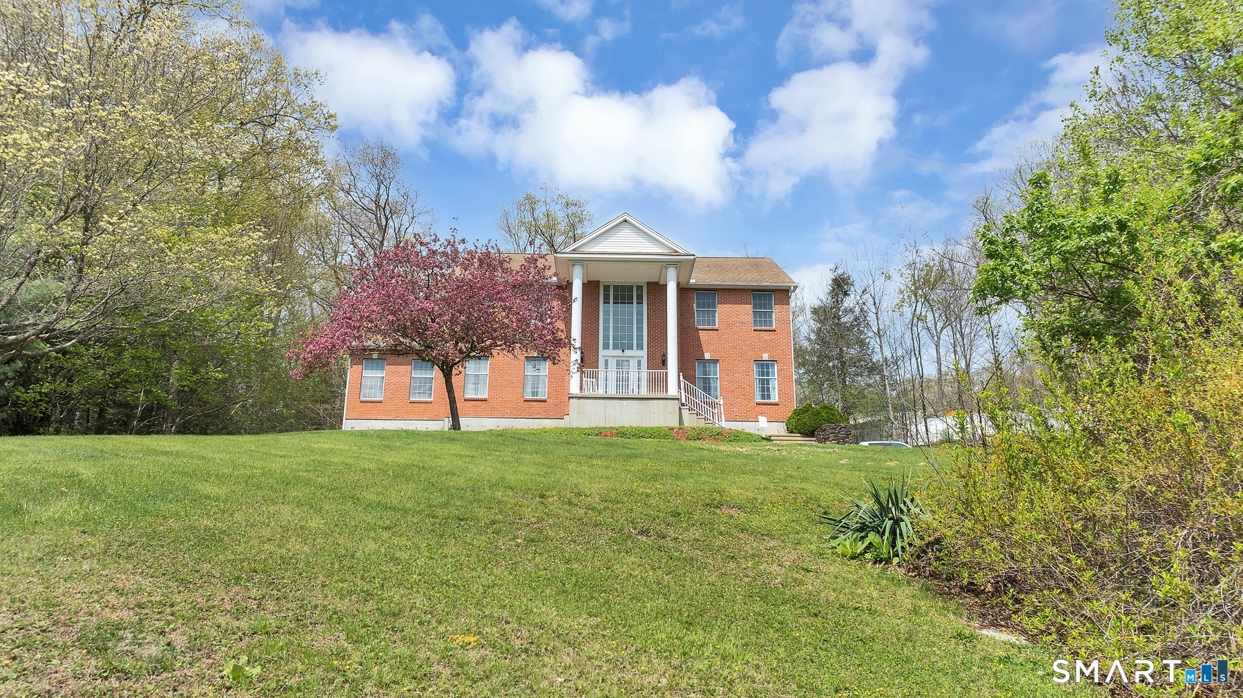 17 Carriage, Woodbury, 06798, 5 Bedrooms Bedrooms, 0 ,3 BathroomsBathrooms,Single Family For Sale,For Sale,Carriage,0,24171620