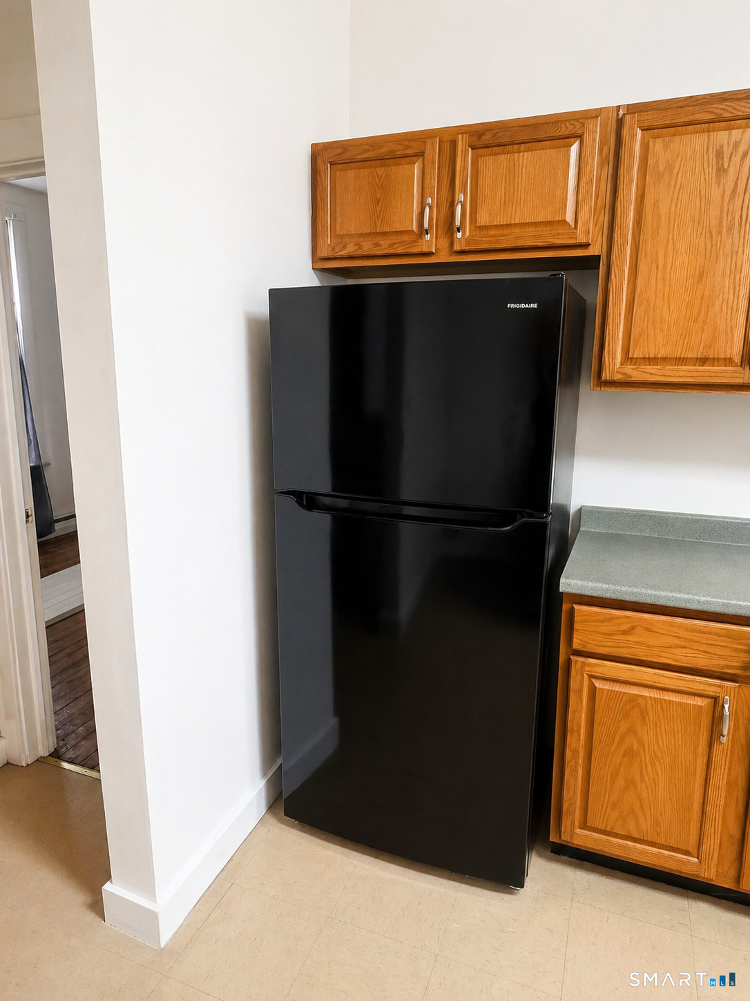 4 Garden, New Haven, 06511, 2 Bedrooms Bedrooms, 0 ,1 BathroomBathrooms,Residential Rental,For Sale,Garden,0,24171828